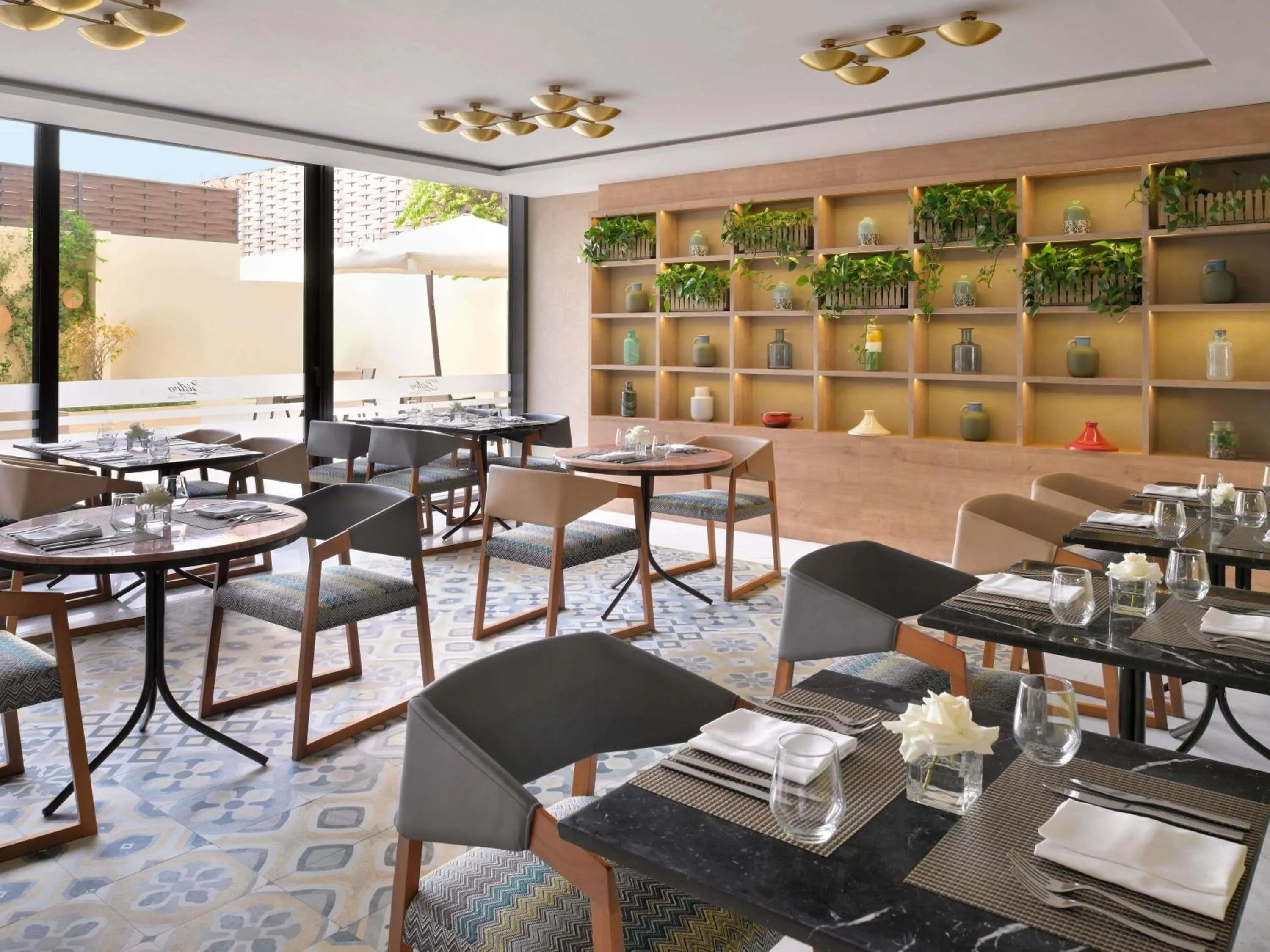 Restaurant/places to eat in Mövenpick Hotel Tahlia Jeddah