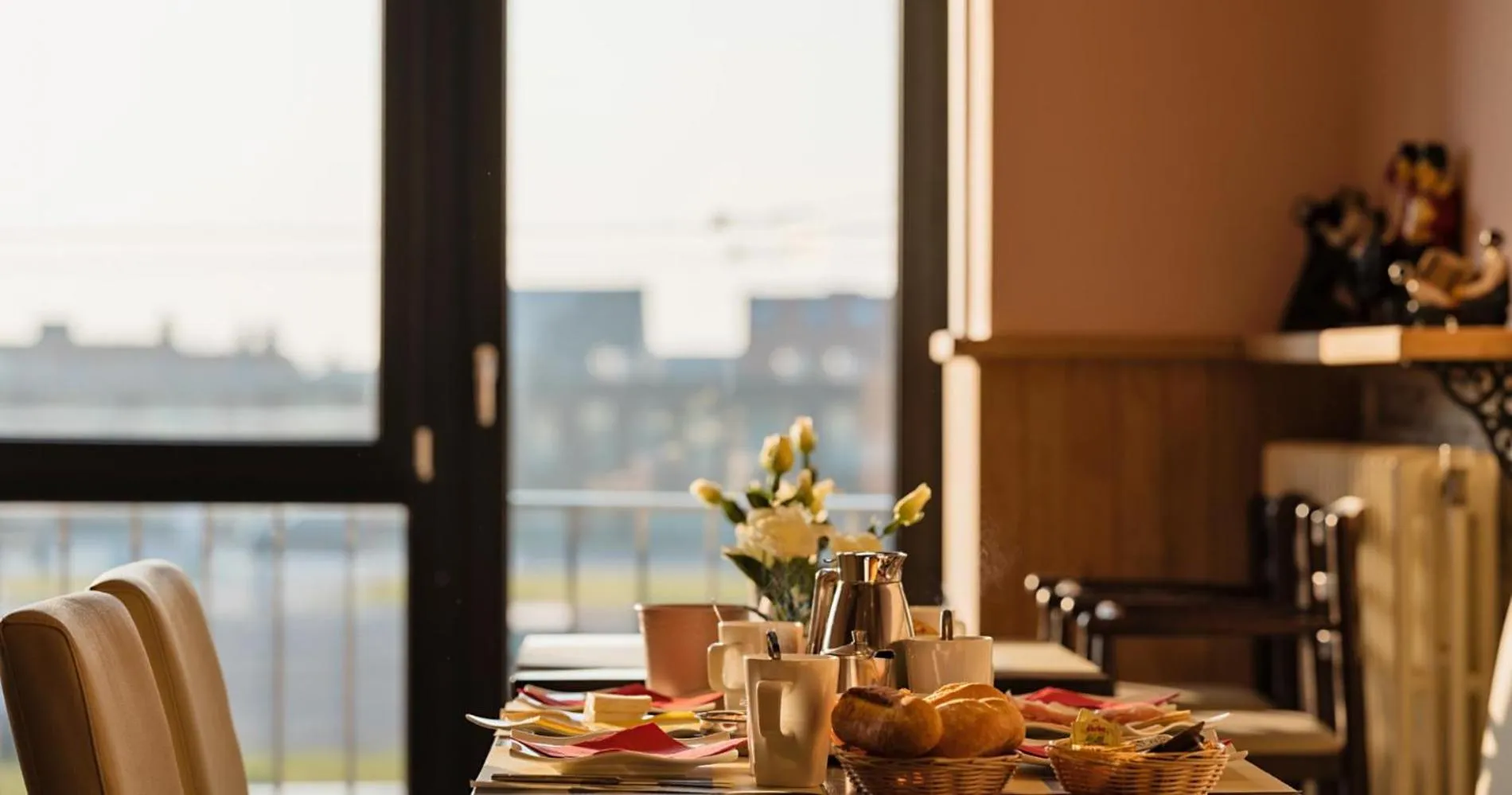 Restaurant/places to eat in Hotel De Zeebries