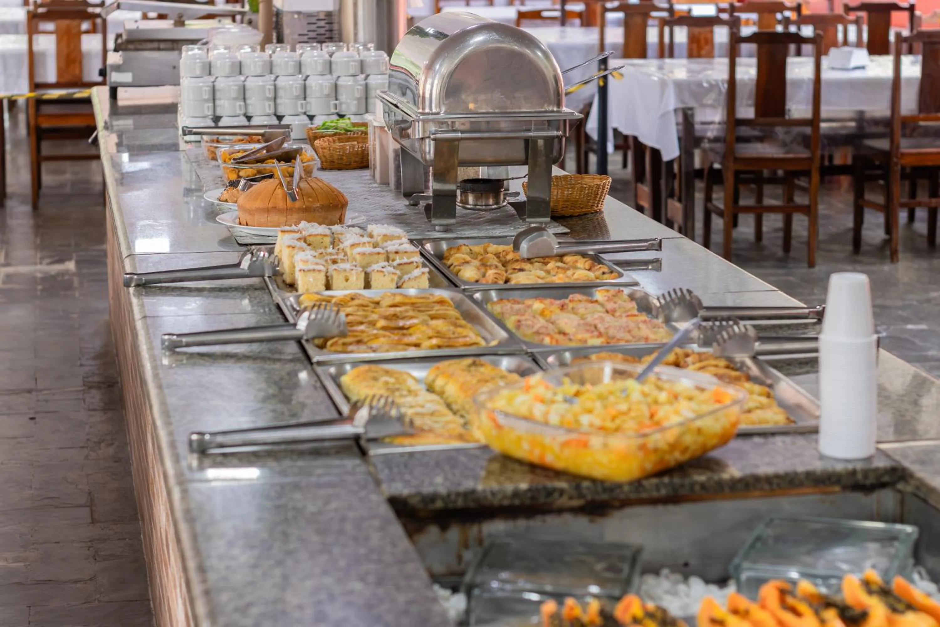 Restaurant/places to eat in Ilha Morena Praia Hotel