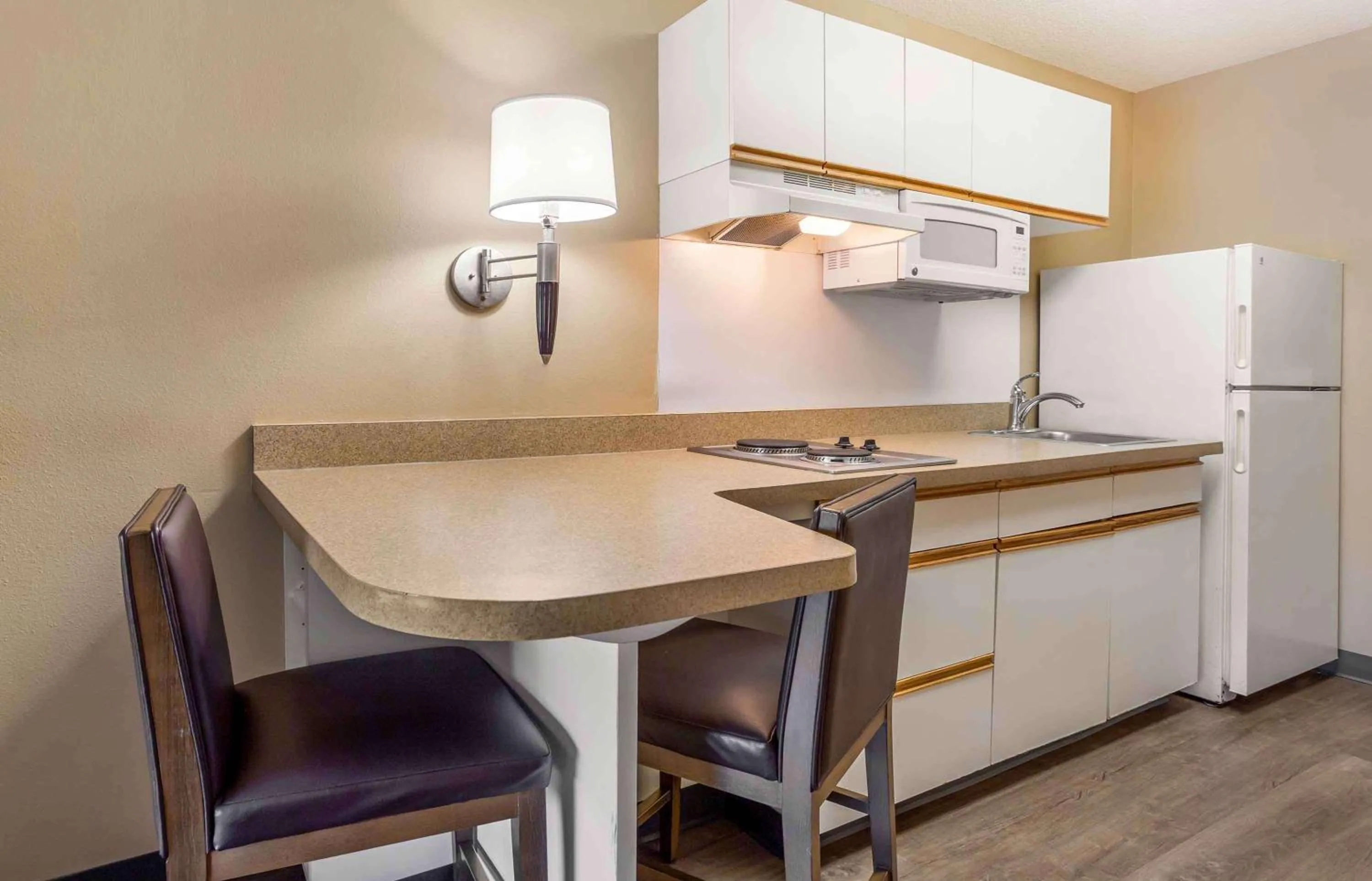 Kitchen or kitchenette in Extended Stay America Suites - Meadowlands - East Rutherford