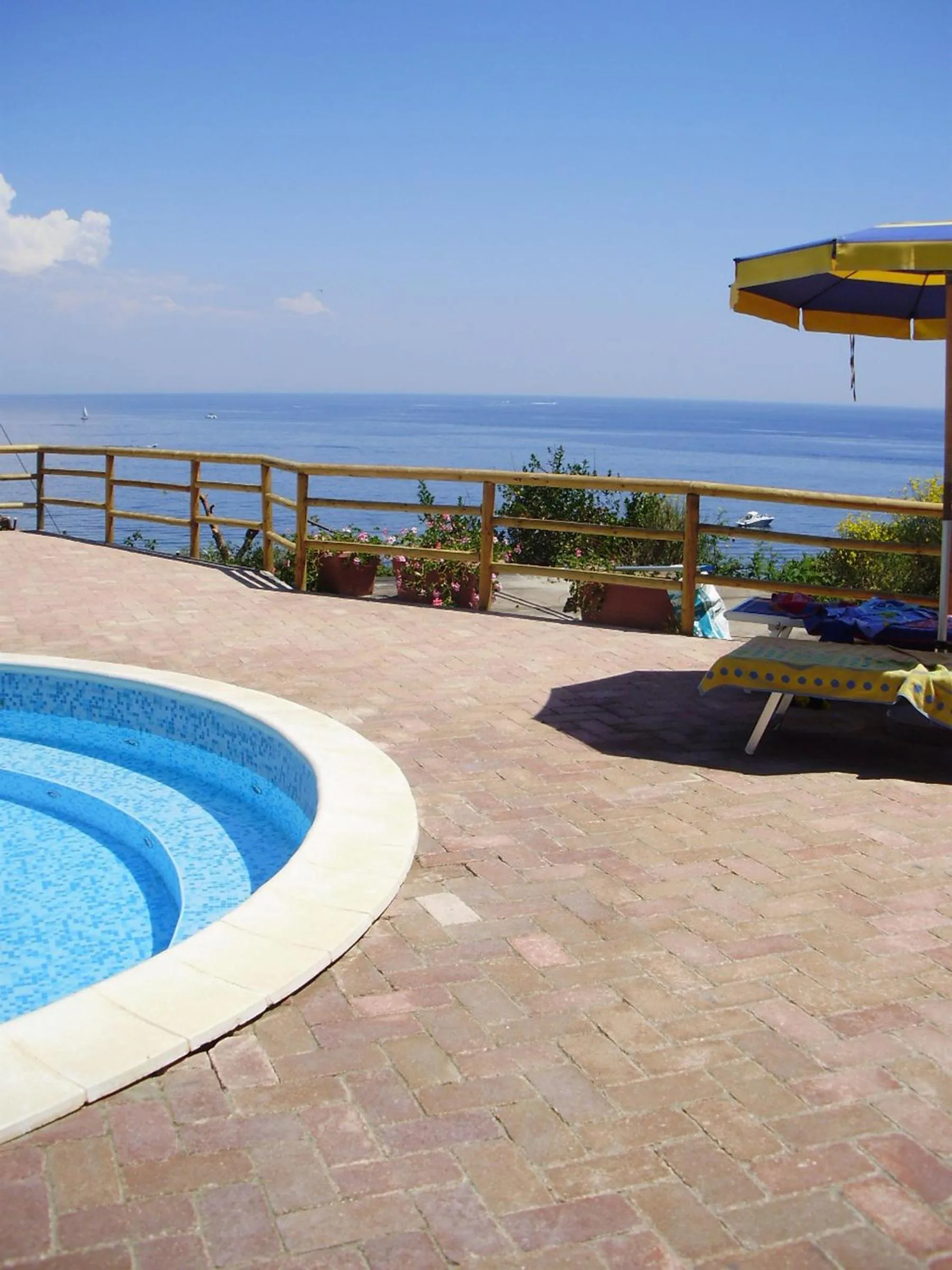 Swimming pool in Residence Reale