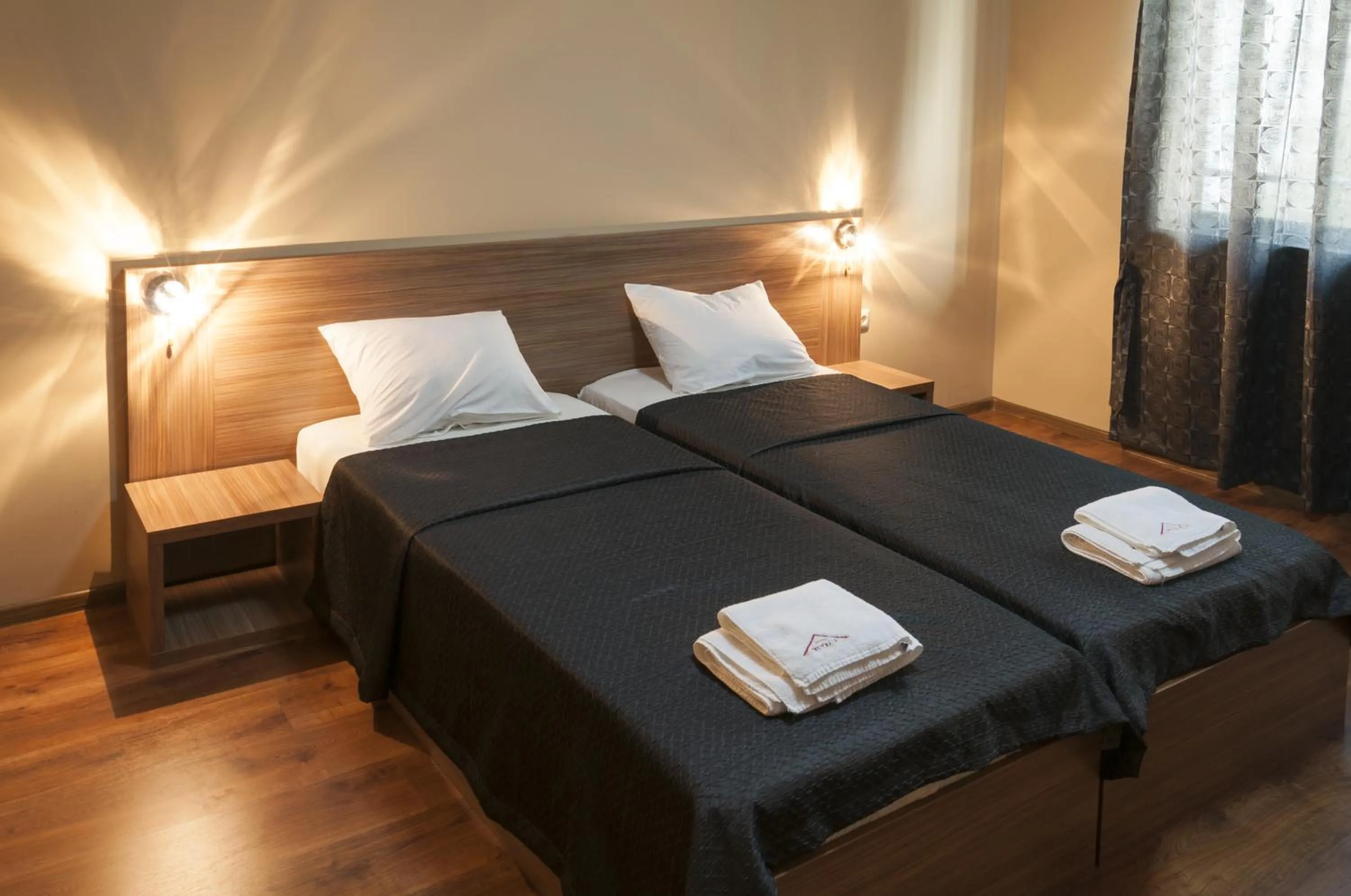 Bedroom, Bed in Family Hotel Pautalia