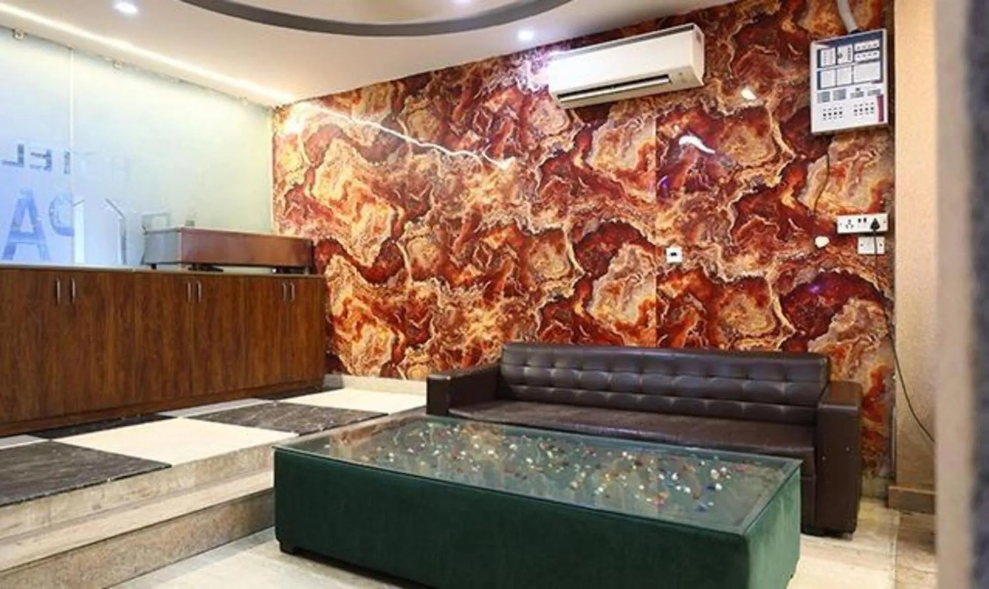Seating area in FabHotel HSP Suites - Near IGI Airport - New Delhi