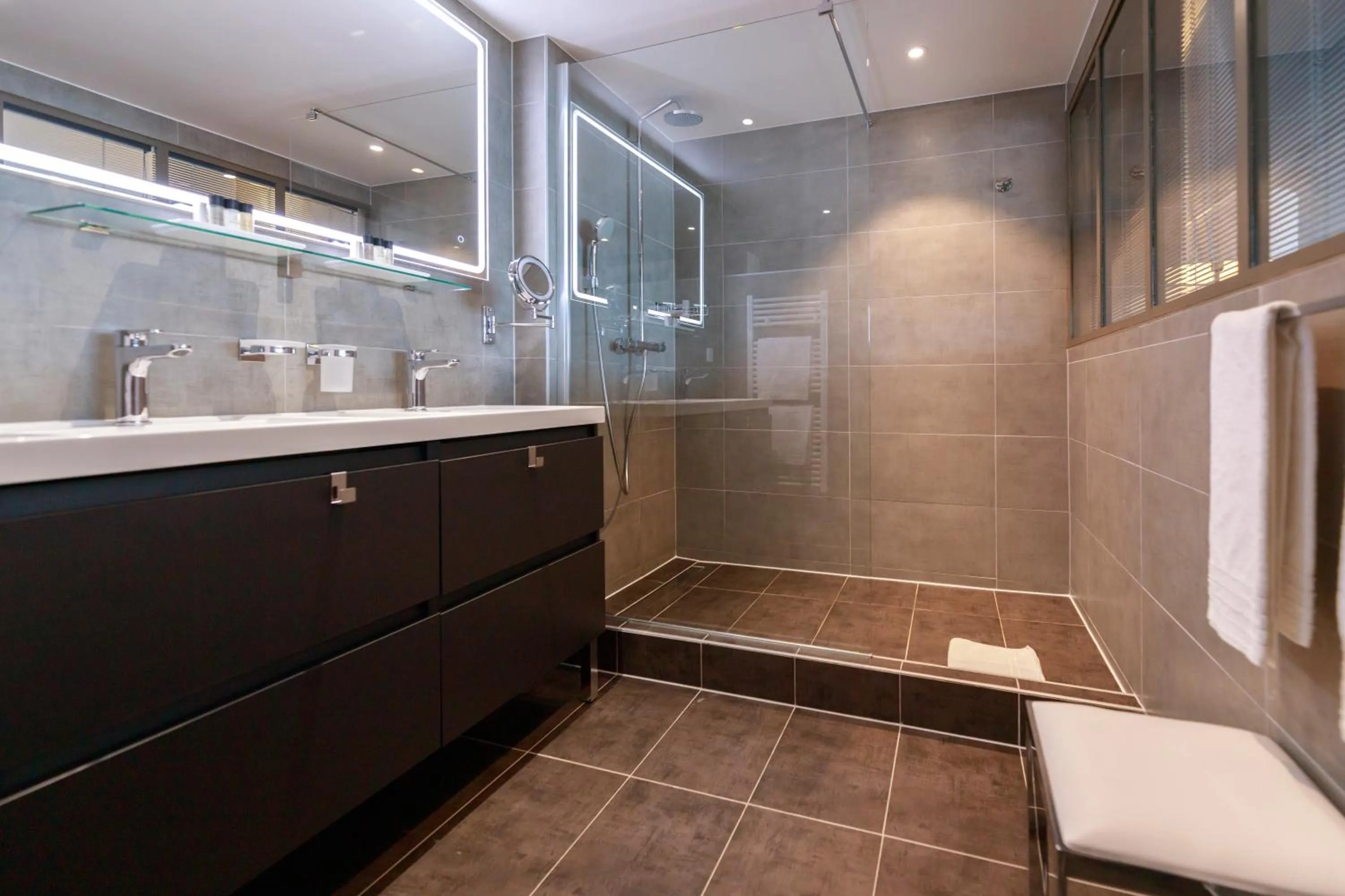 Bathroom in Ambassador Boutique Hotel