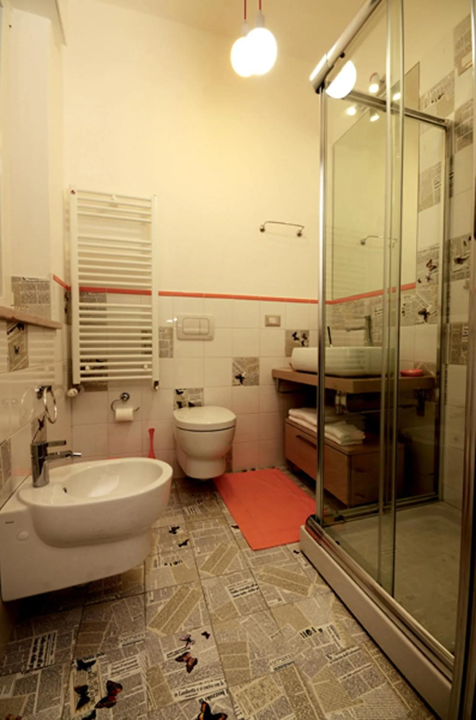 Shower in Bedrooms B&B