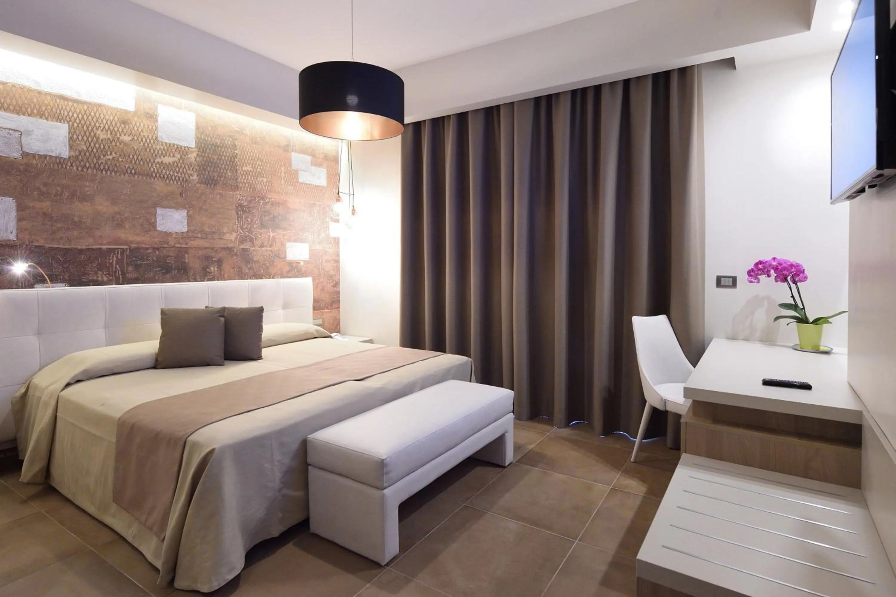 Bedroom in Hotel Pietra di Luna