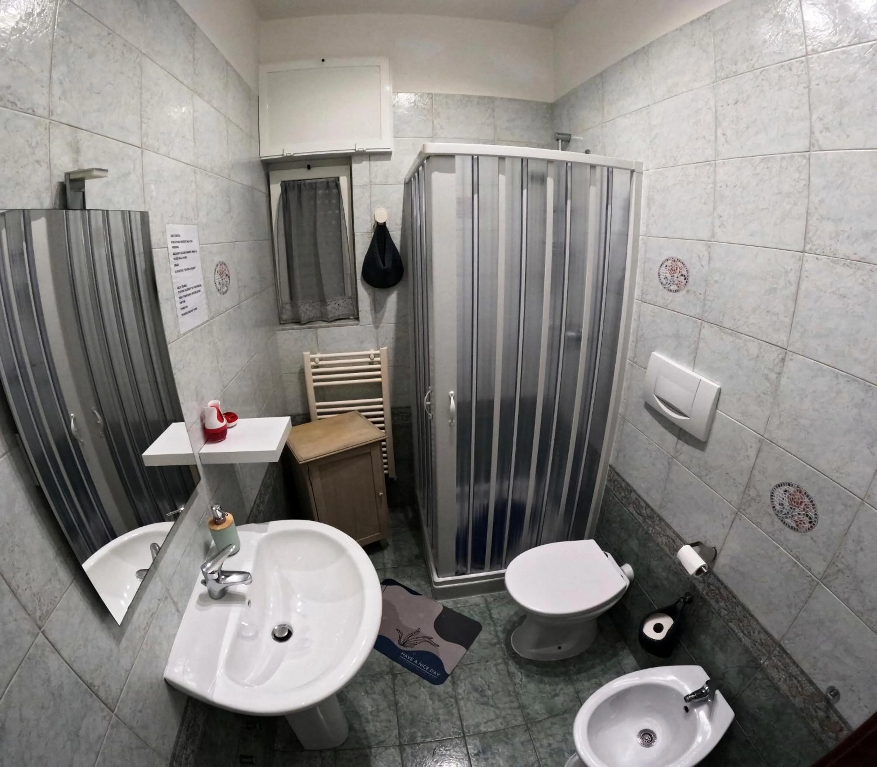 Bathroom in De Rossi Holiday