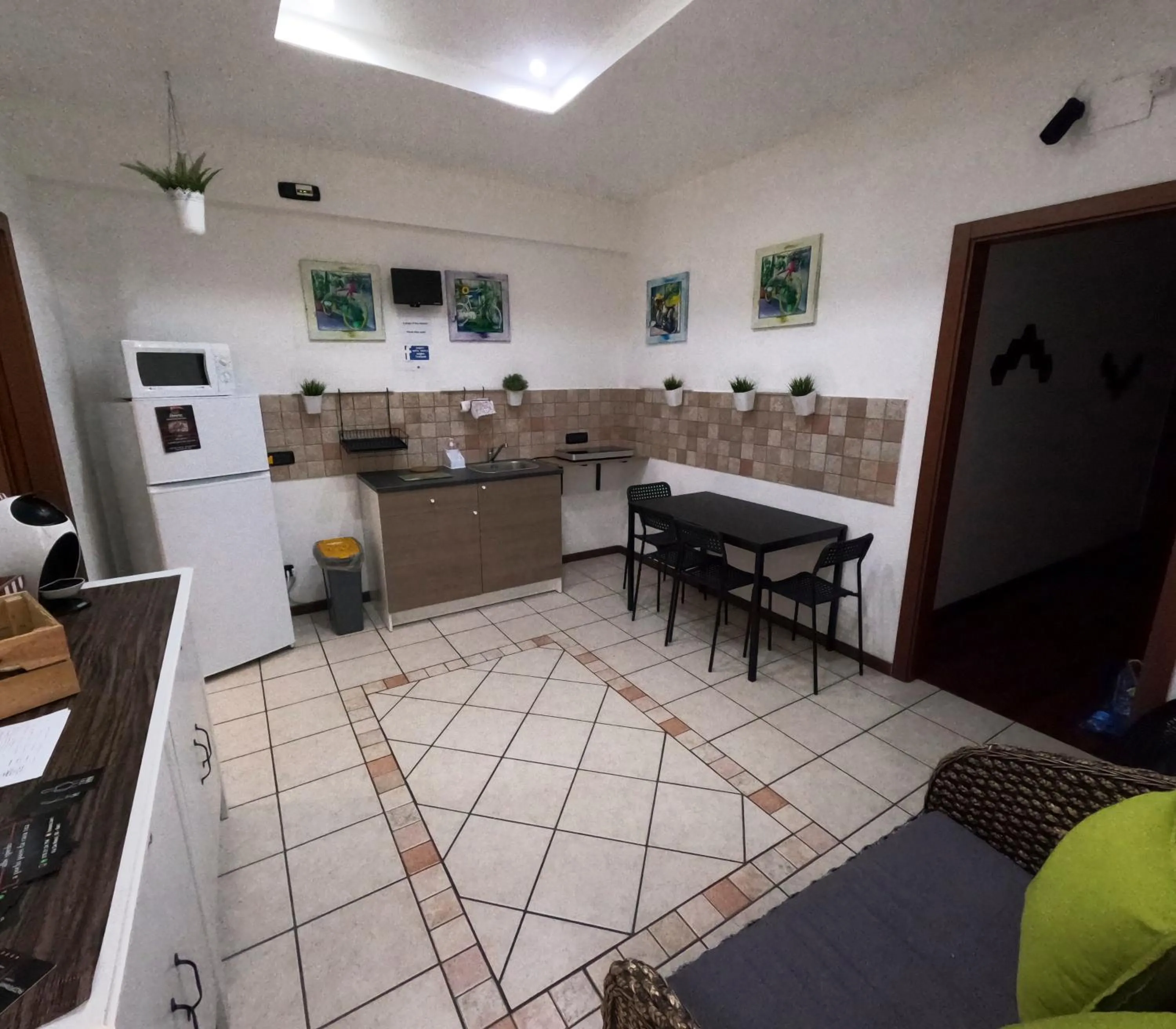 Dining area in De Rossi Holiday