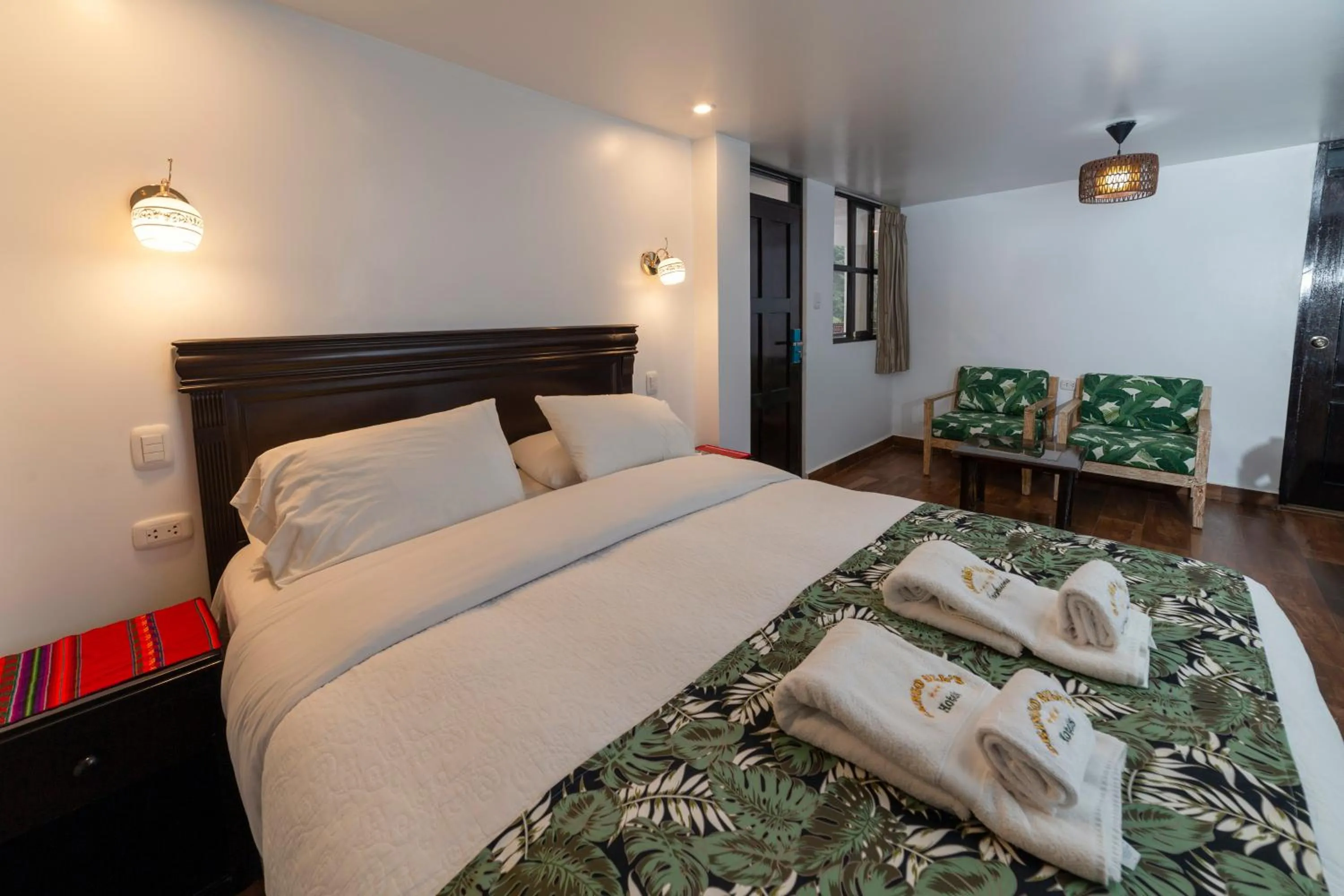 Bed in Gringo Bill's Boutique Hotel