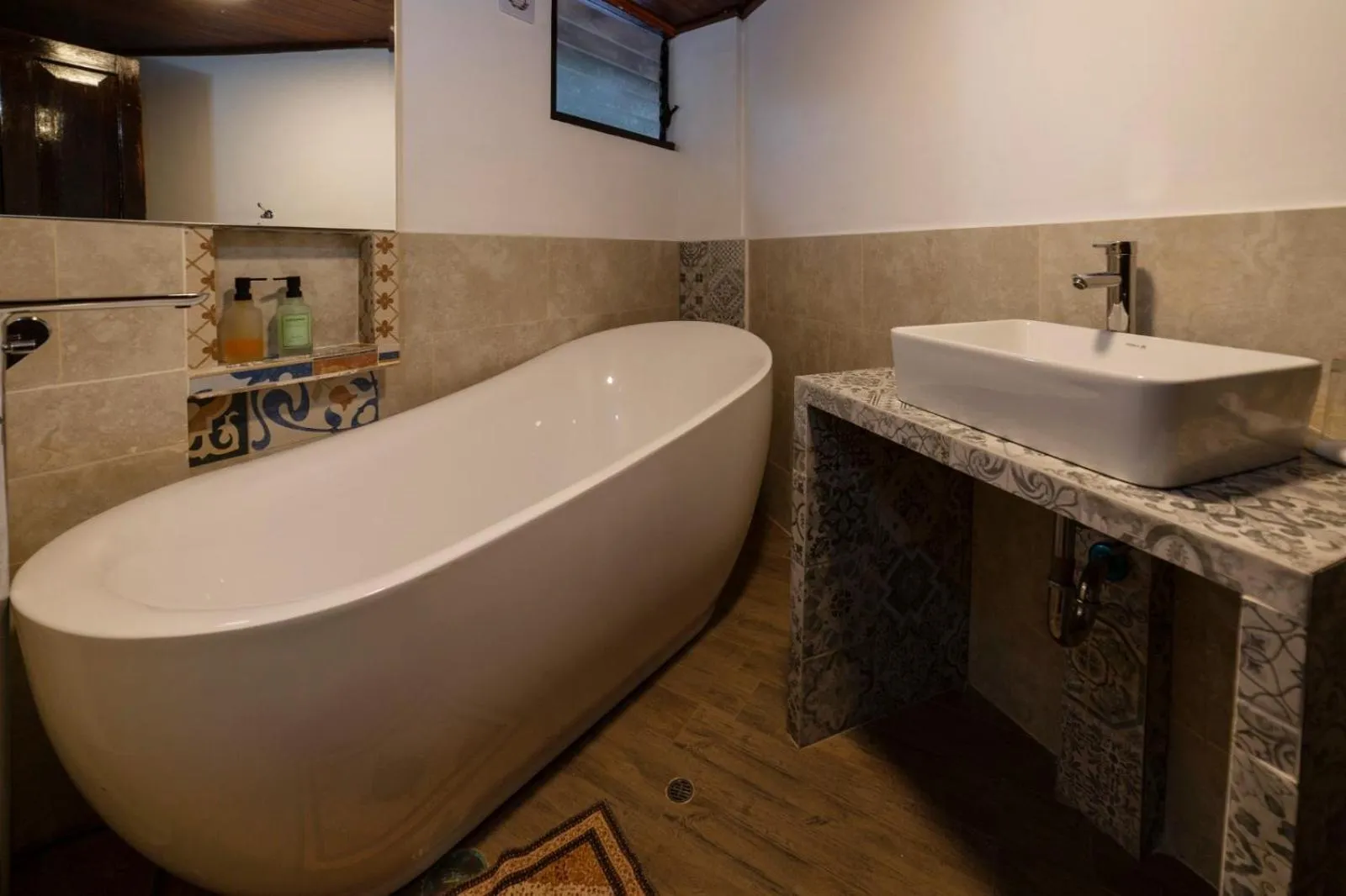 Gringo Bill's Boutique Hotel