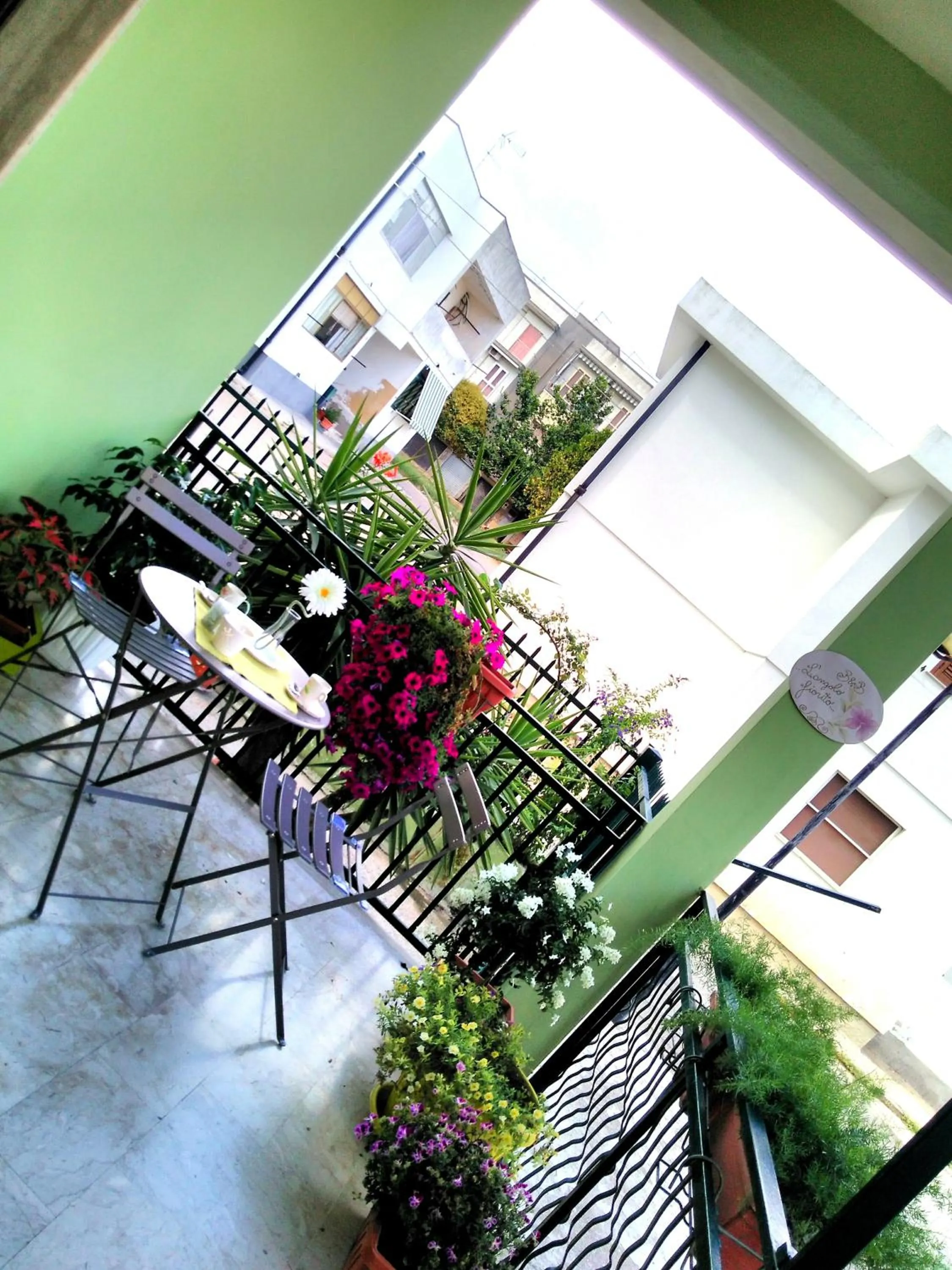 Property building in B&B L'angolo fiorito