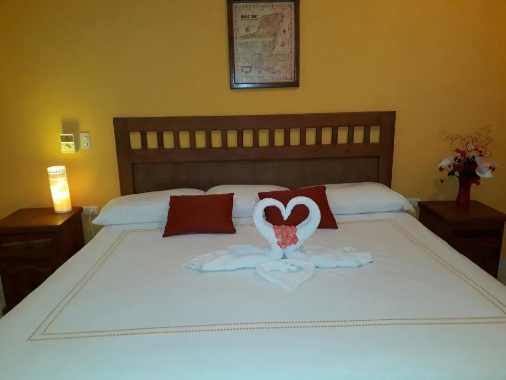 Bed in Casa Coral Cozumel