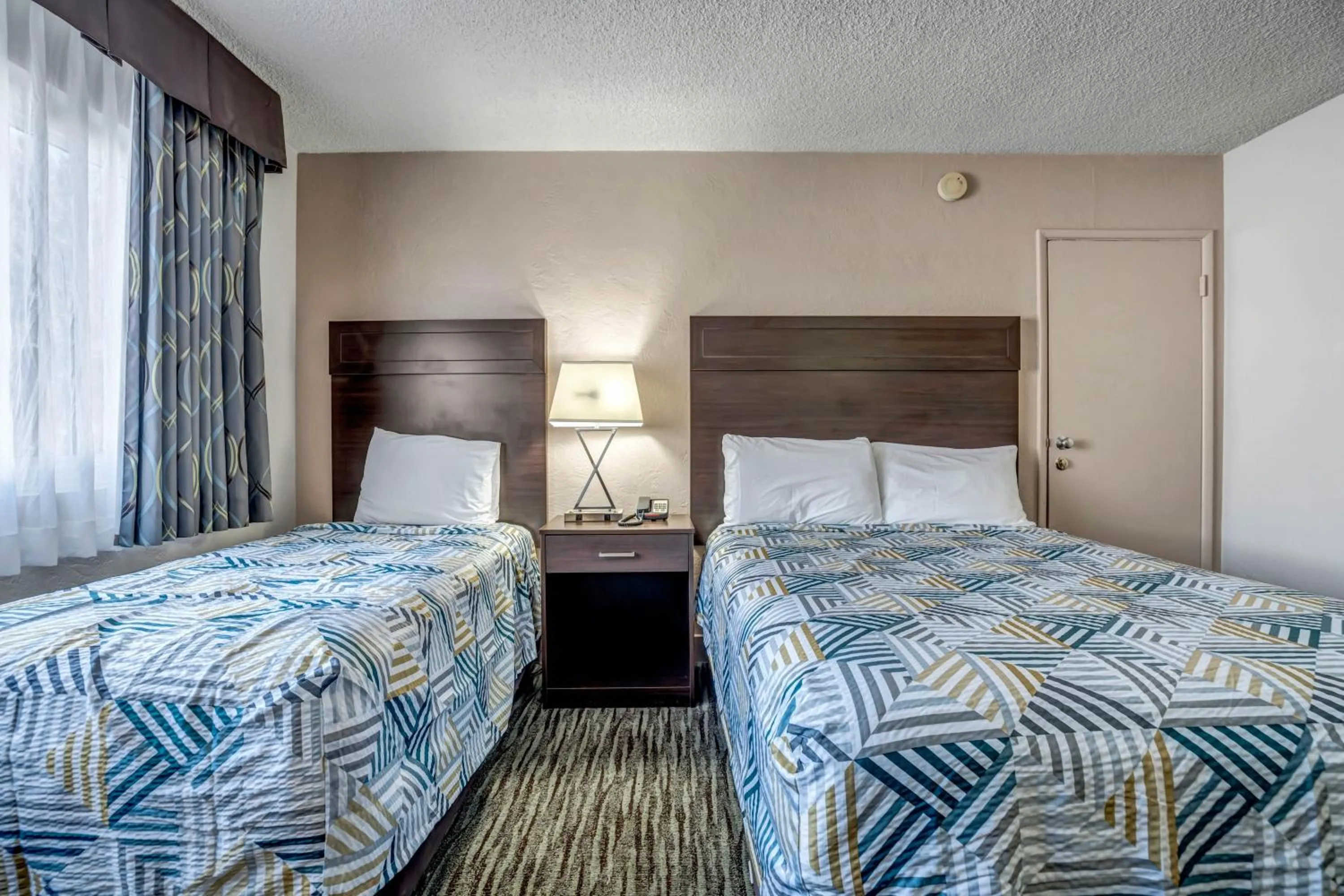 Bed in Eastside Lodge