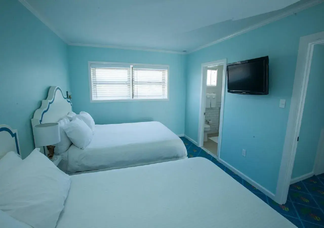 Suite with Balcony in Beach Shack Suite with Balcony in Beach Shack