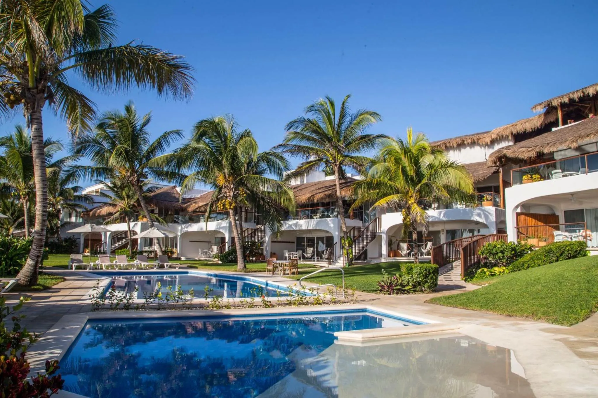Swimming pool in Las Villas Akumal
