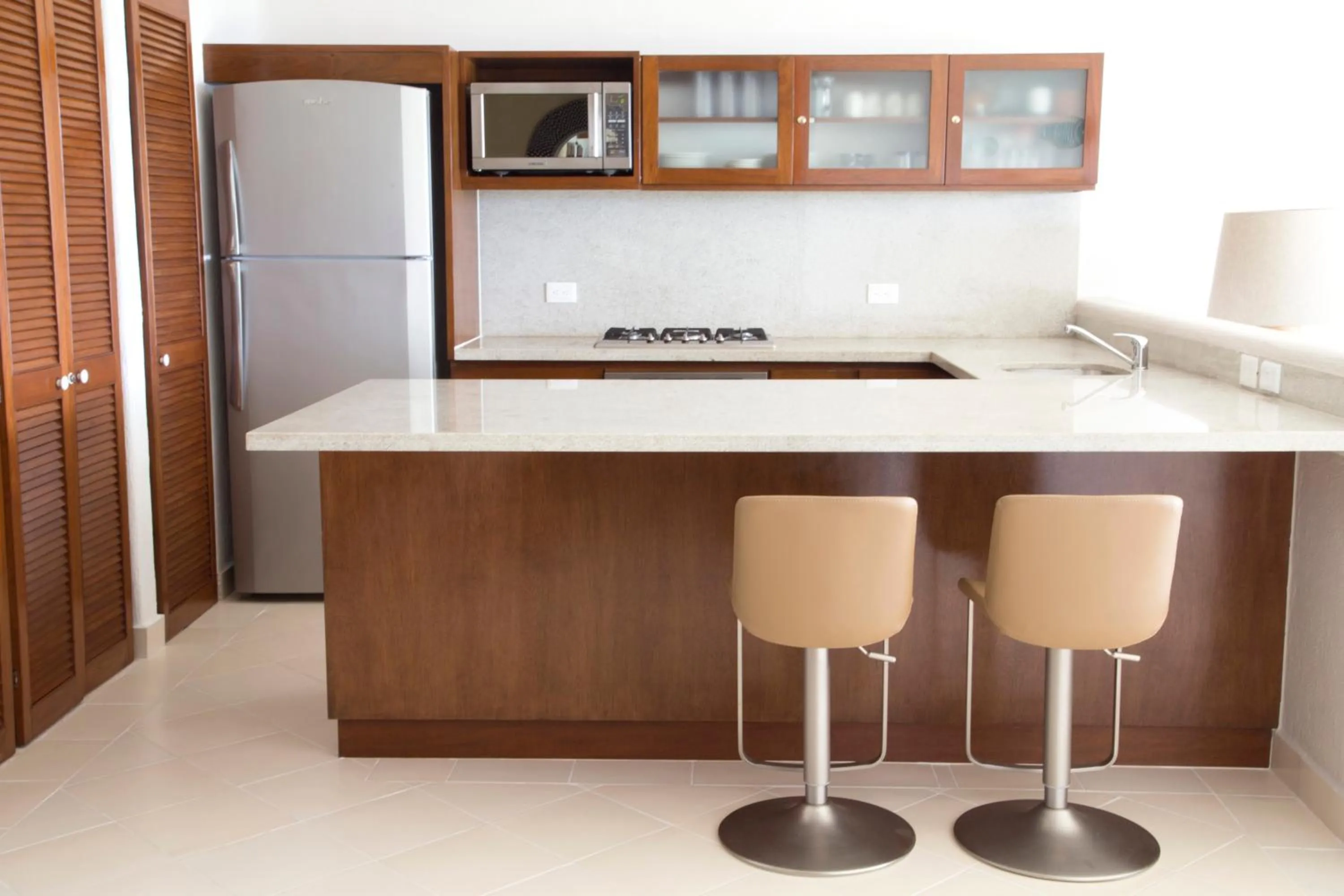 Kitchen or kitchenette in Las Villas Akumal