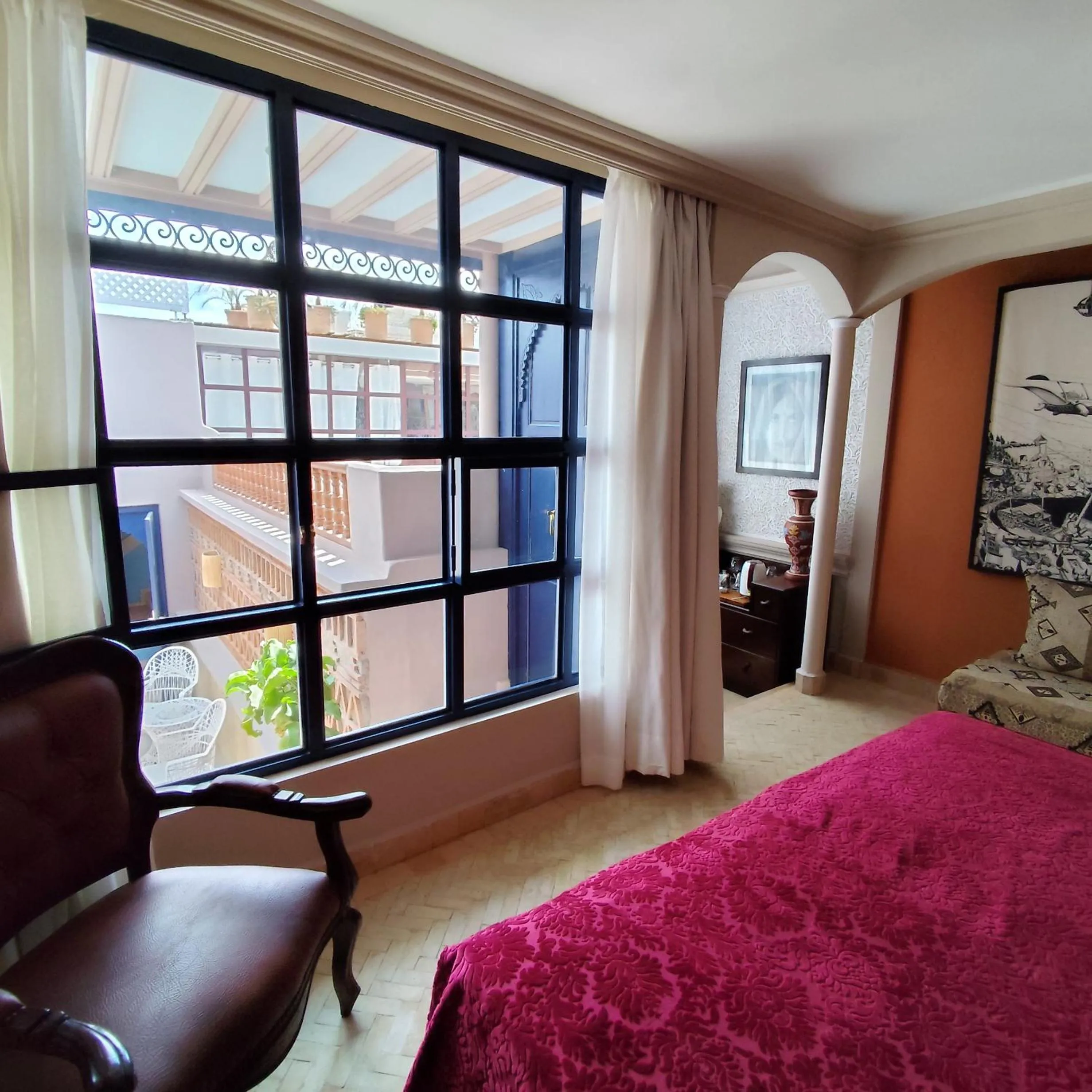 Bed in Riad Dar Saad - Hammam & Spa