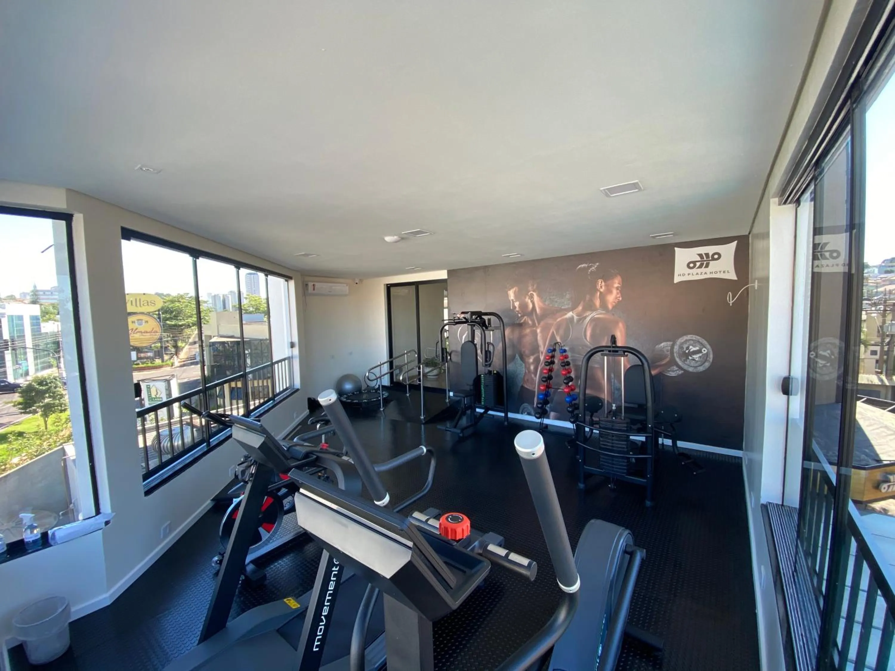 Fitness centre/facilities in HD Plaza Hotel