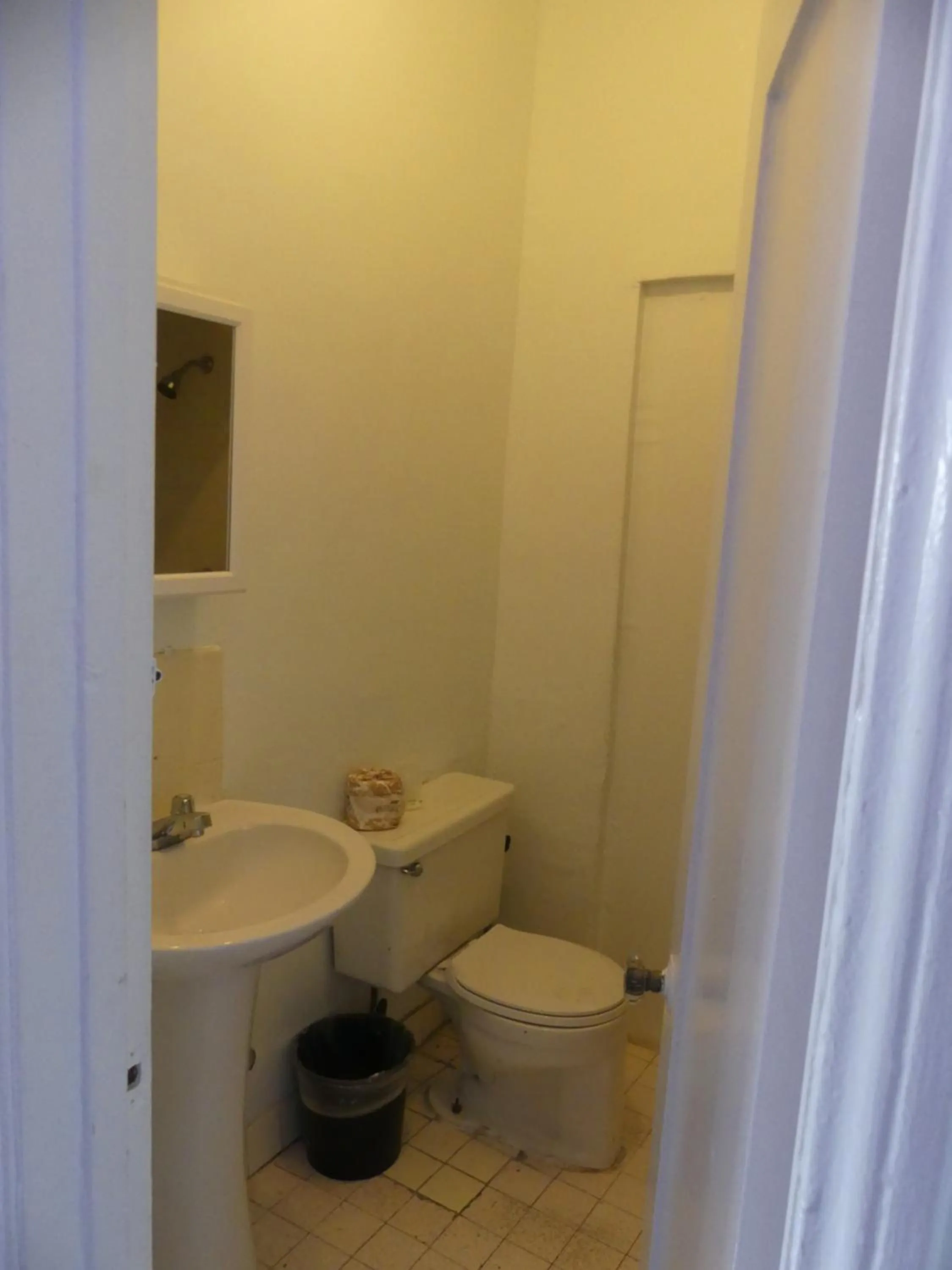 Wilshire Orange Hotel