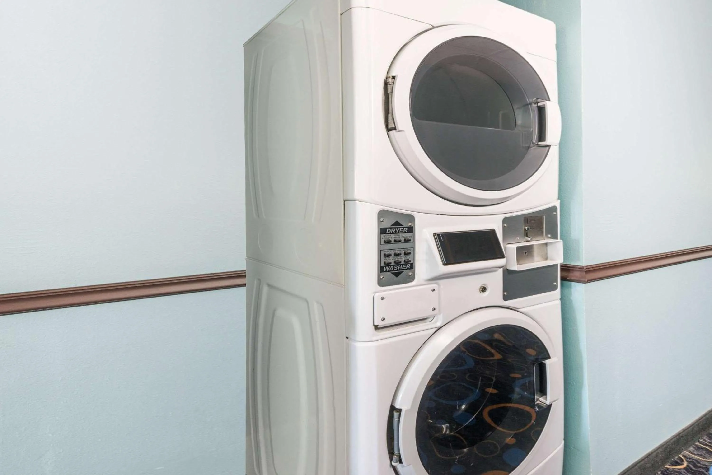 On site in Super 8 by Wyndham Warrensburg