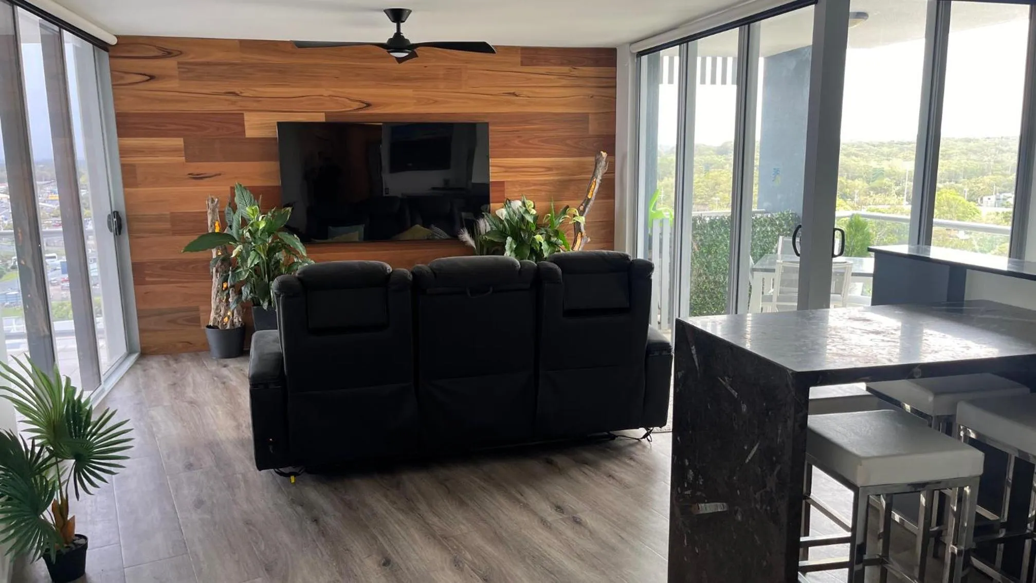 TV and multimedia in Pumicestone Blue