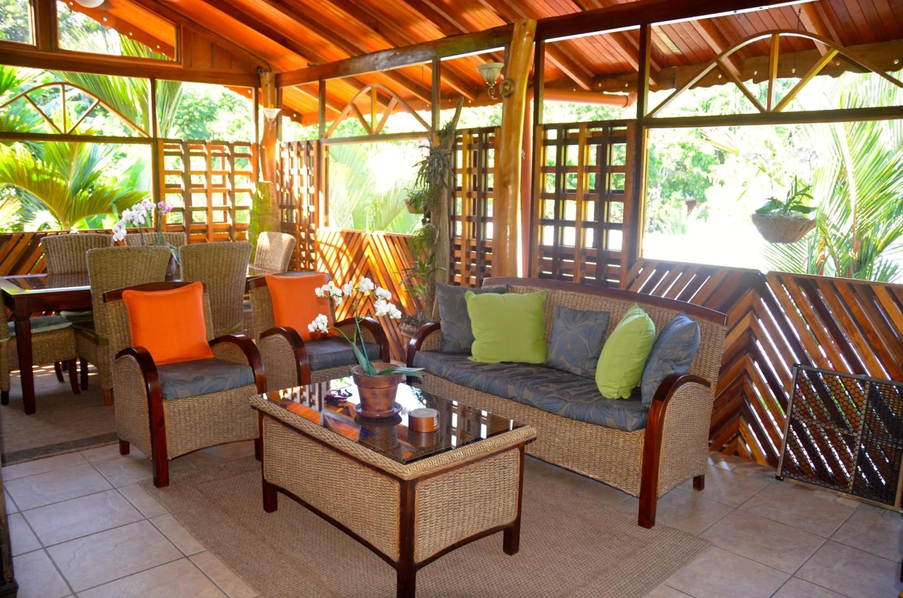 Lobby or reception in Physis Caribbean Bed & Breakfast