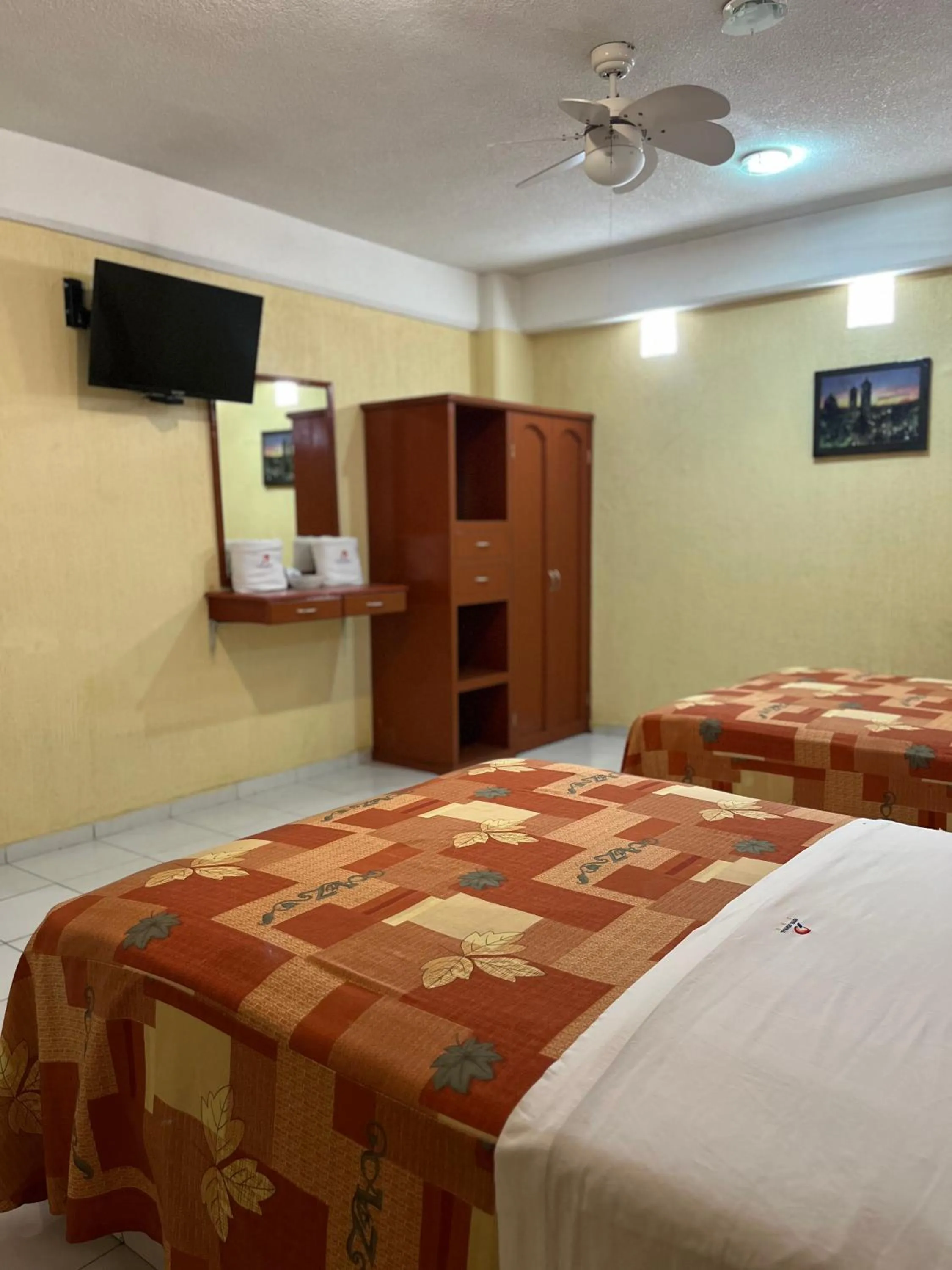 Bed in Hotel Central Puebla