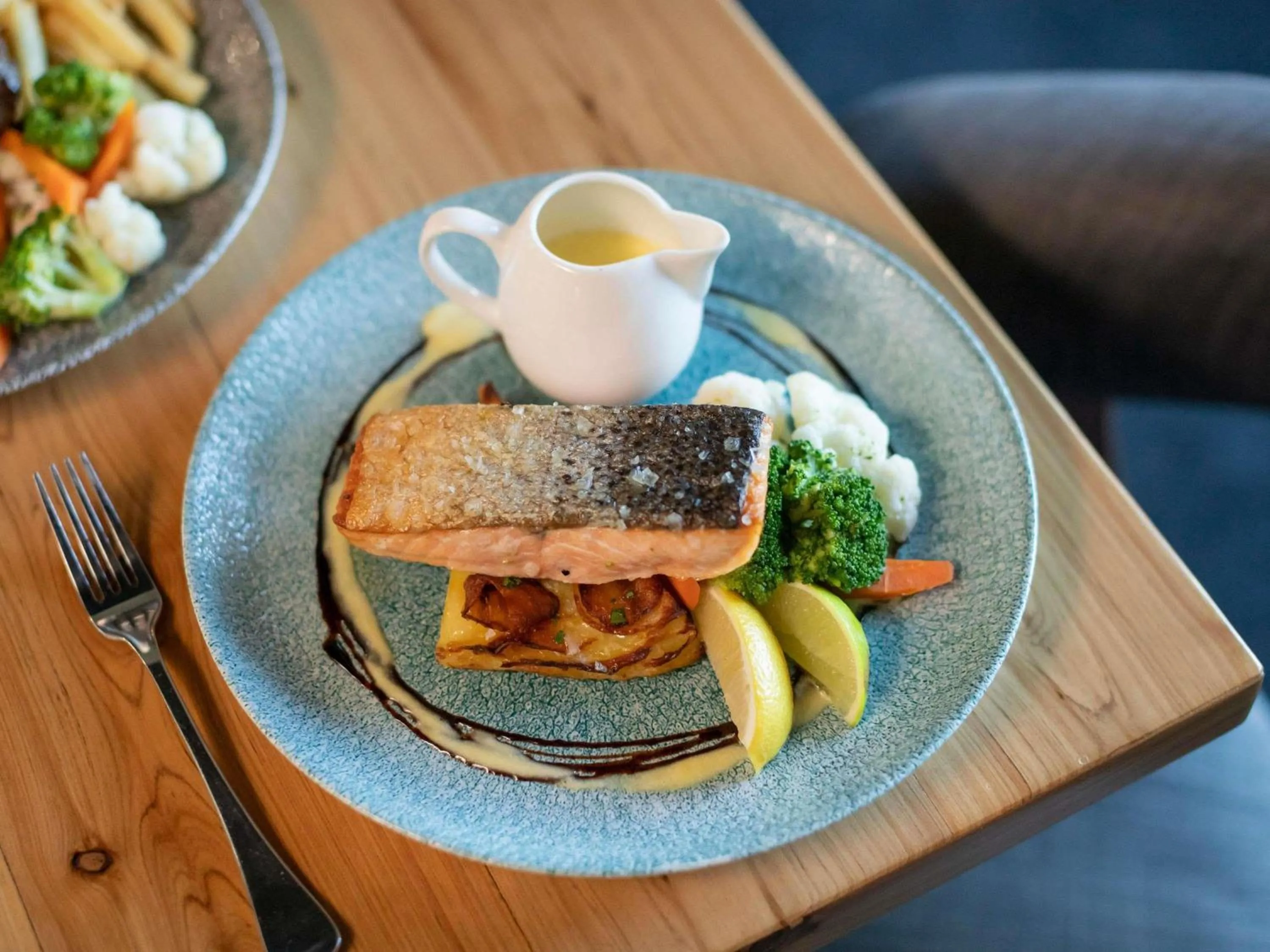 Restaurant/places to eat in ibis Styles Orange