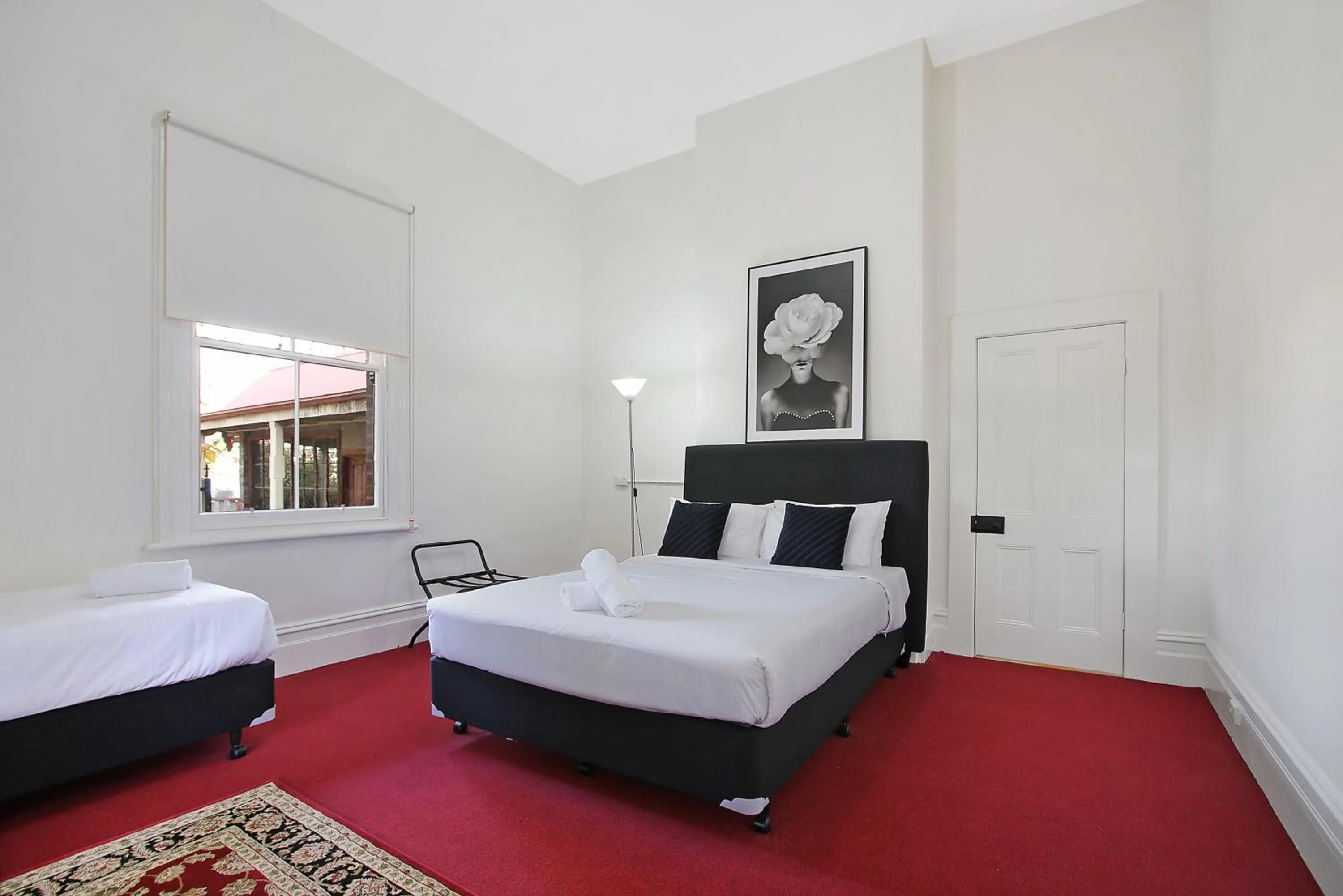 Bedroom, Bed in The Old Priory