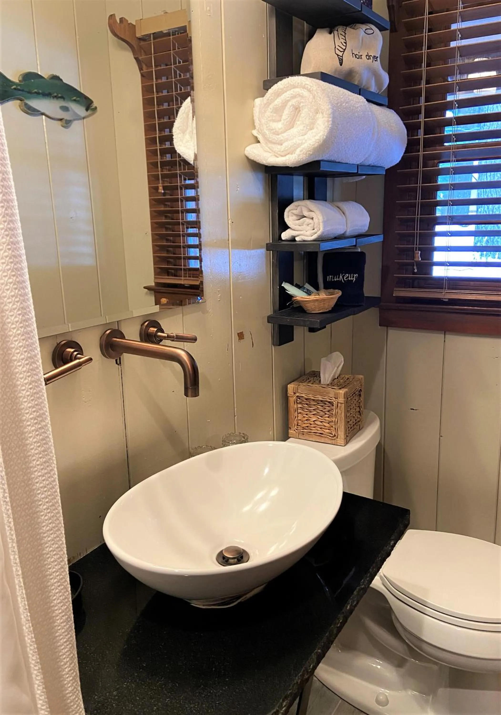 Bathroom in Cottage Inn At Lake Tahoe