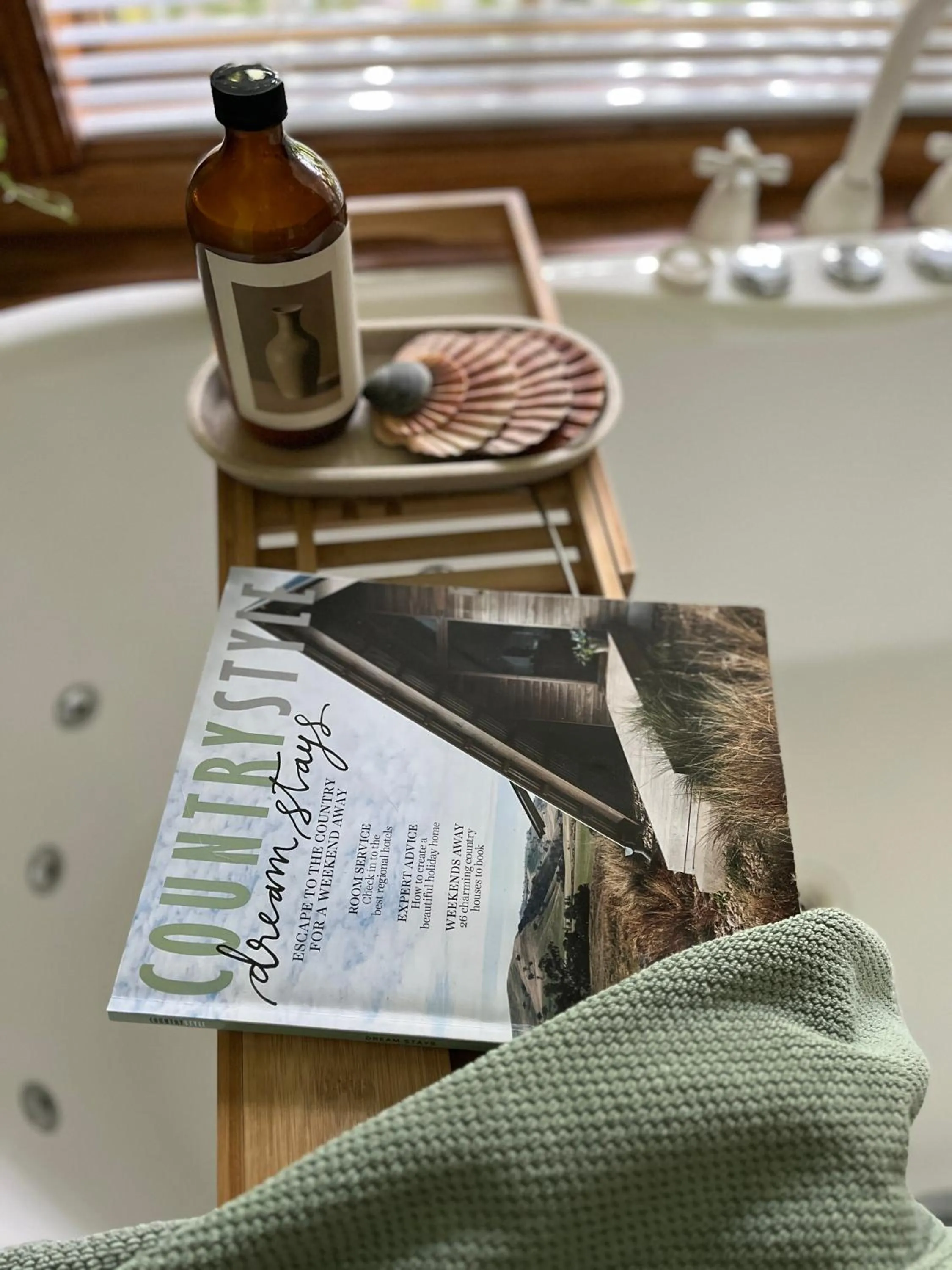 Bathroom in Green Gables B&B Waterfront Apartment or Garden Studio