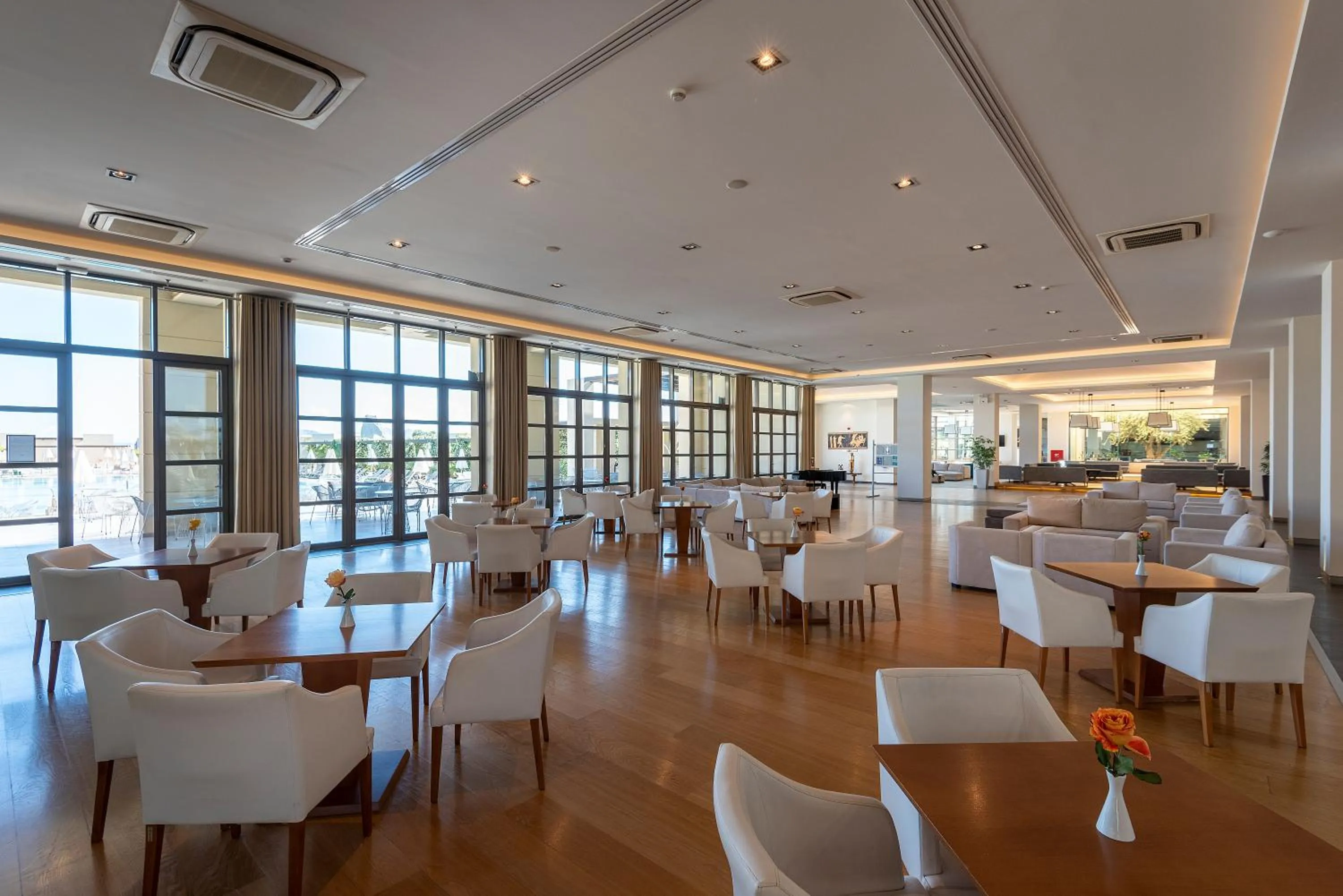 Lounge or bar in Astir Odysseus Kos Resort and Spa