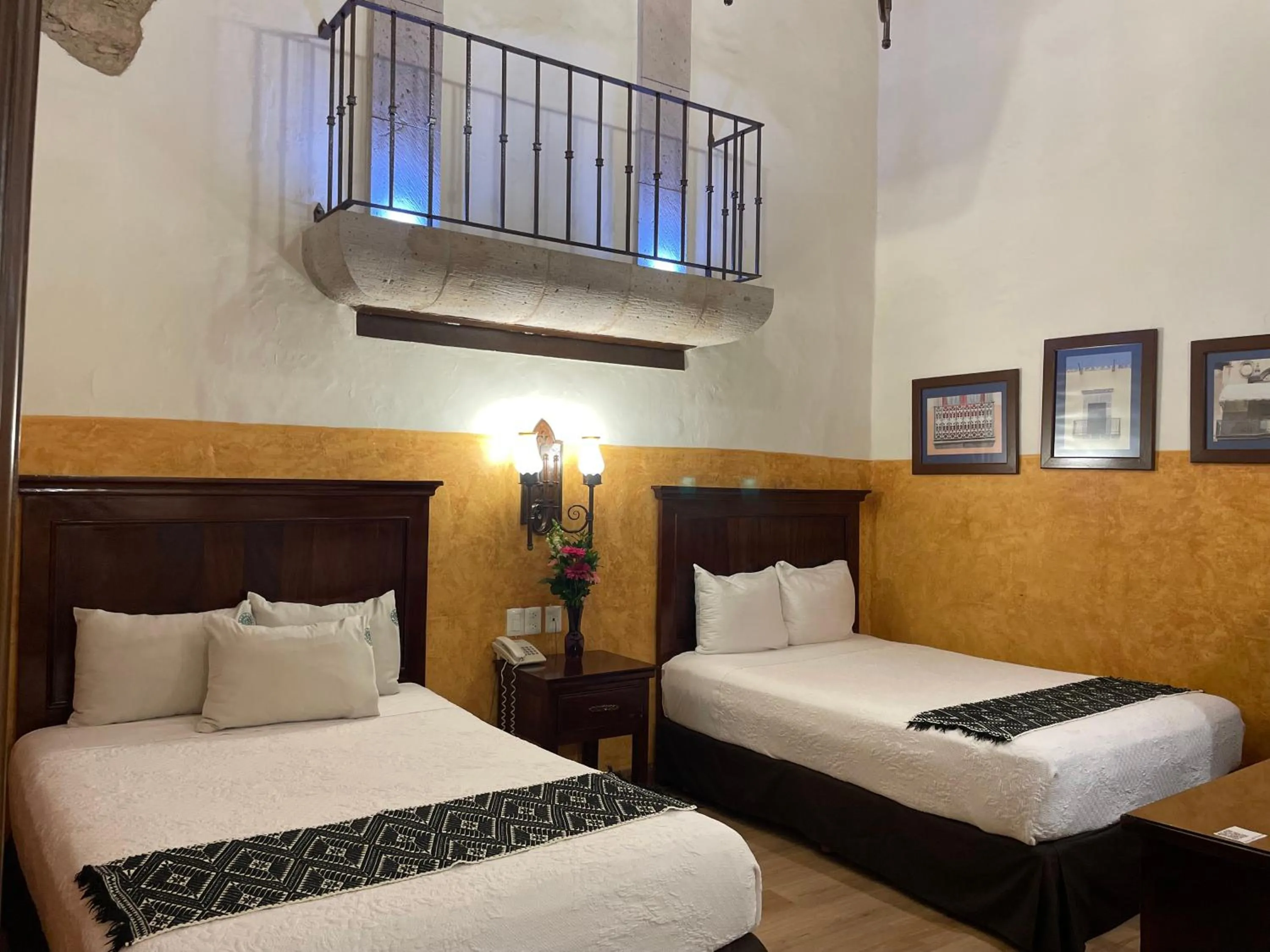 Bed in Hotel Historia