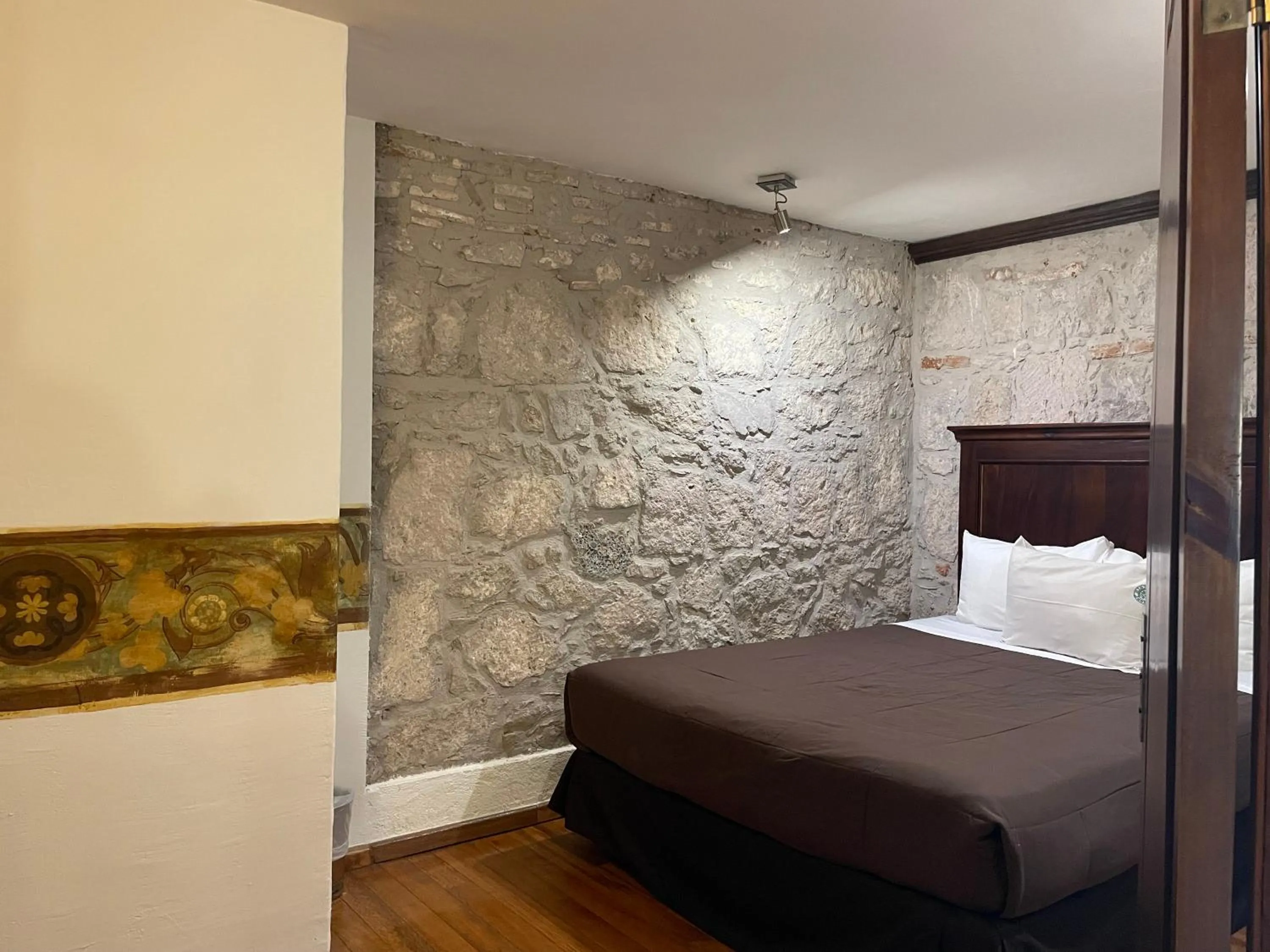 Bed in Hotel Historia