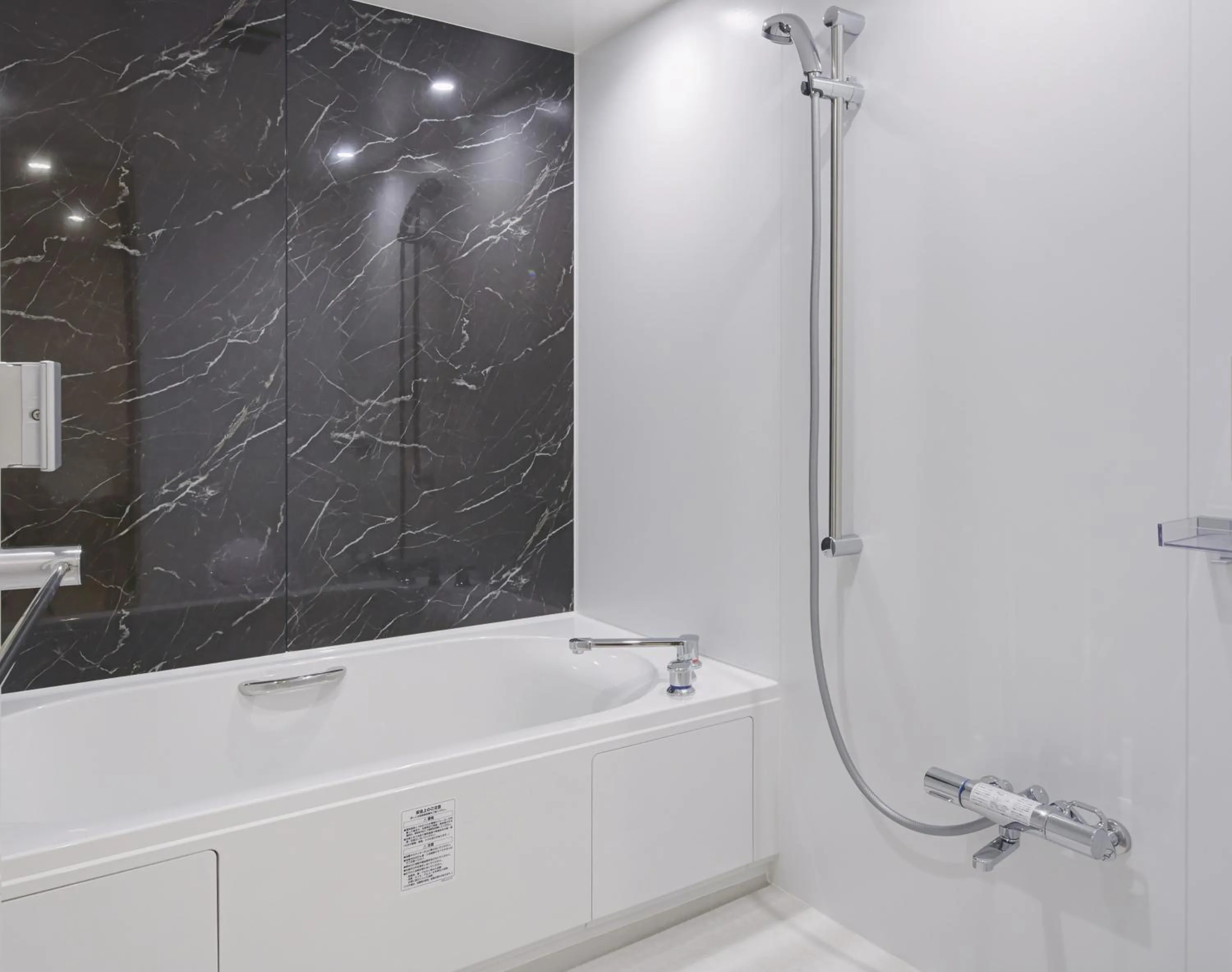 Photo of the whole room in Ala Mahaina Condo Hotel