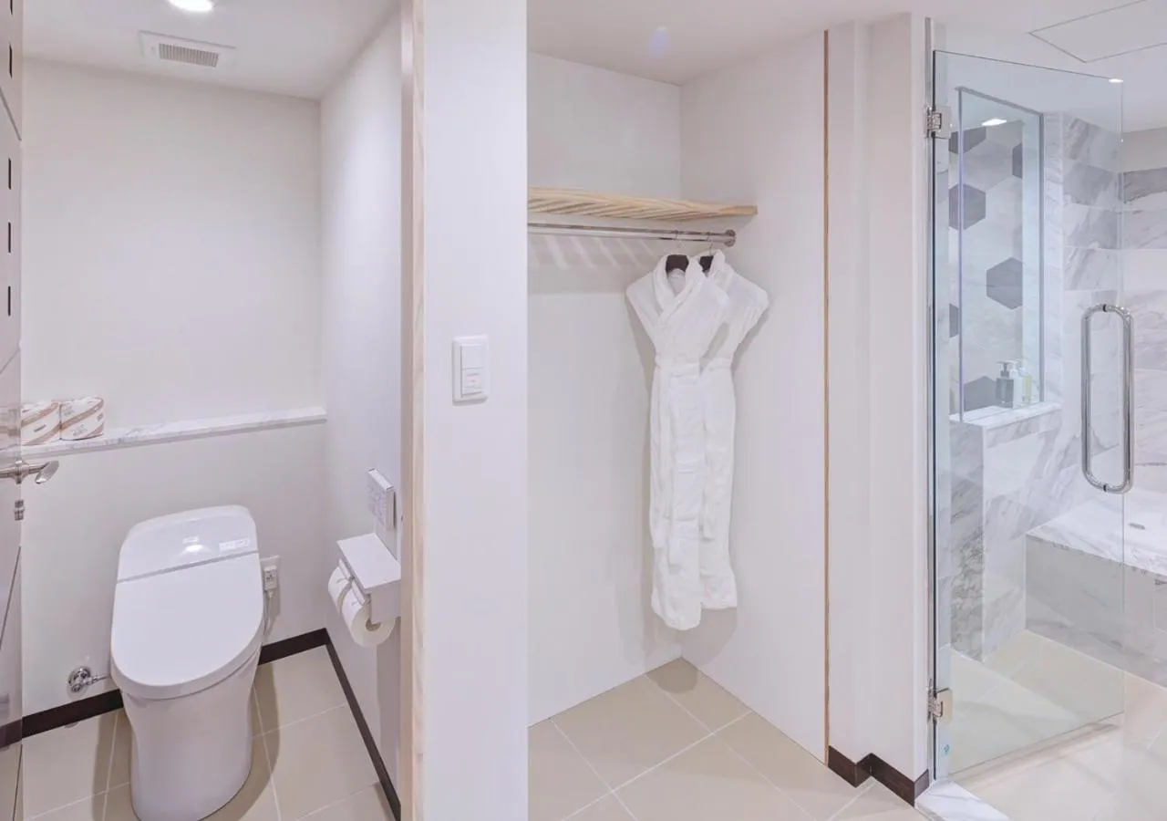 Bathroom in Ala Mahaina Condo Hotel