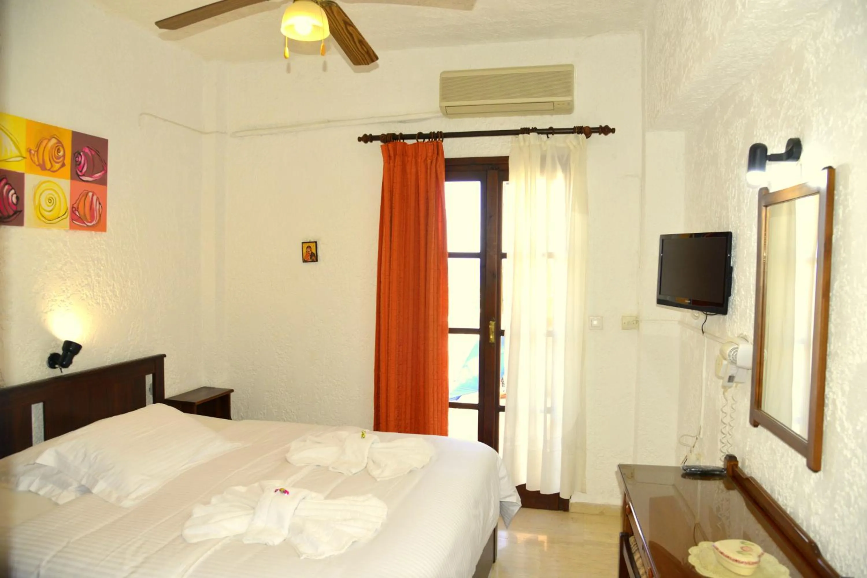 Bedroom, Bed in Filoxenia Villa