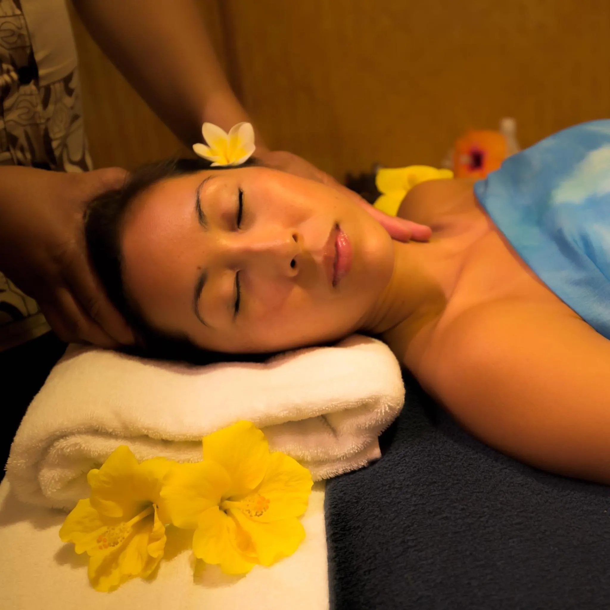Massage in Aitutaki Lagoon Private Island Resort (Adults Only)
