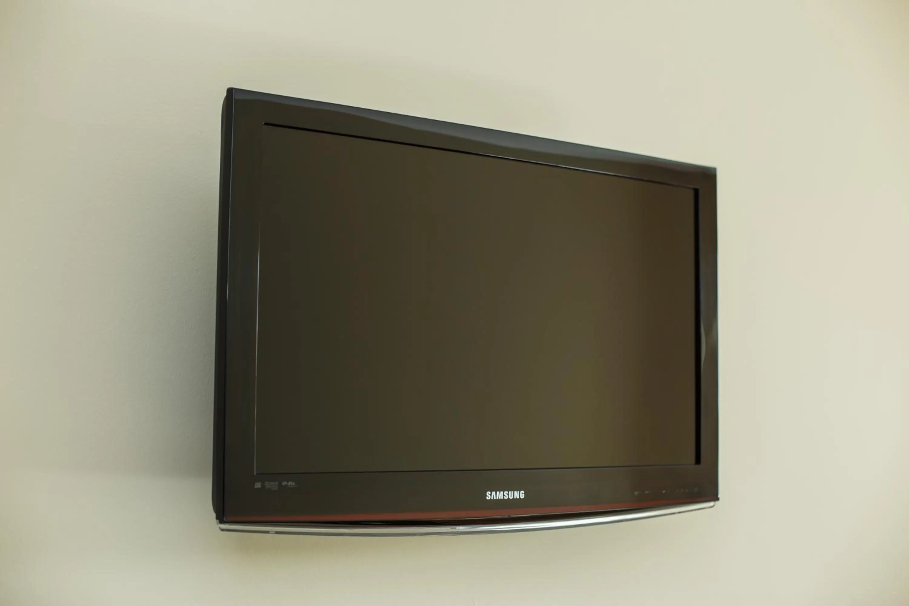 TV and multimedia in Hotel Egrisi