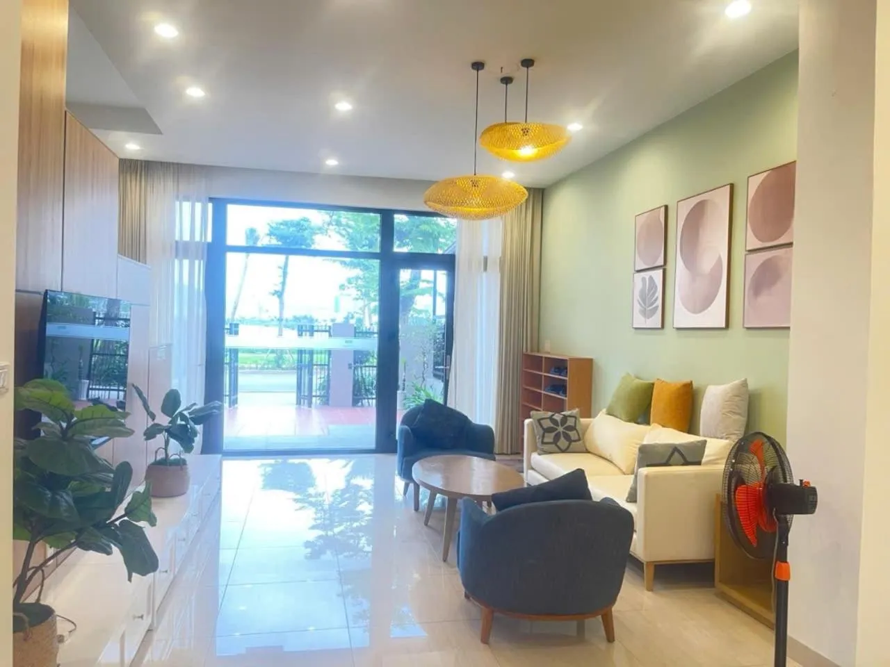 Green Pearl Villa Ha Long