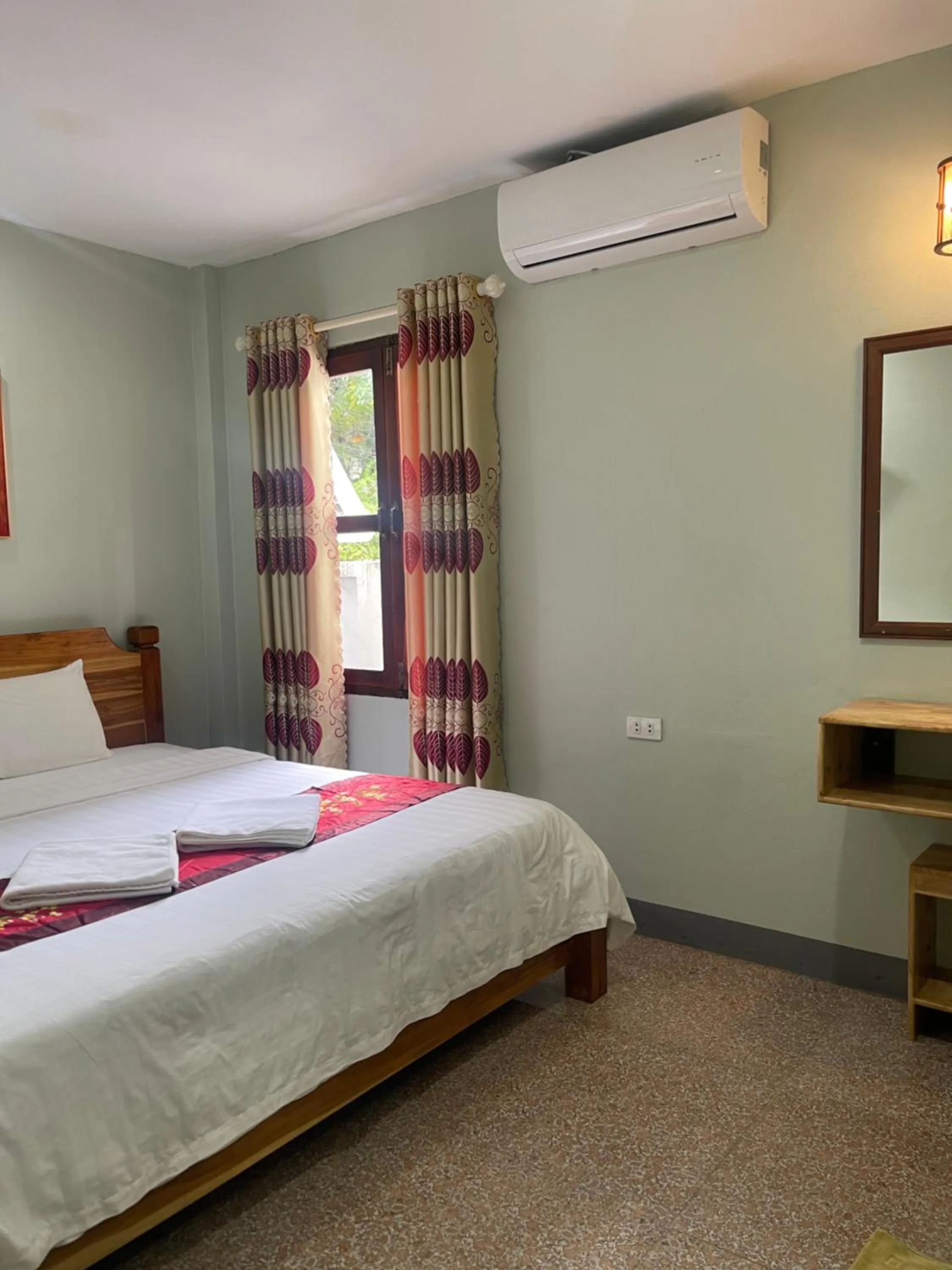 Bed in Liberty Place