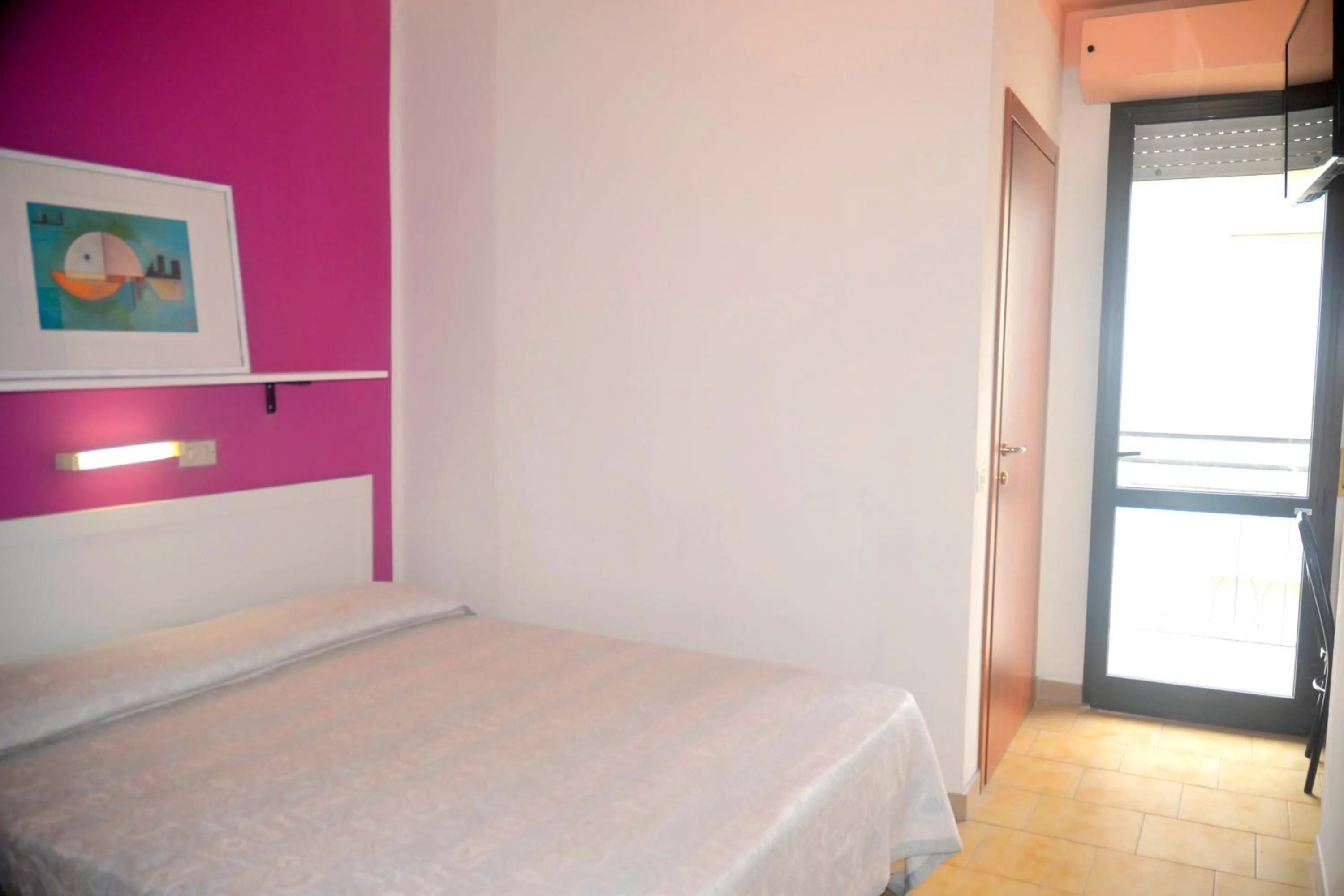 Photo of the whole room, Bed in Hotel Zenith