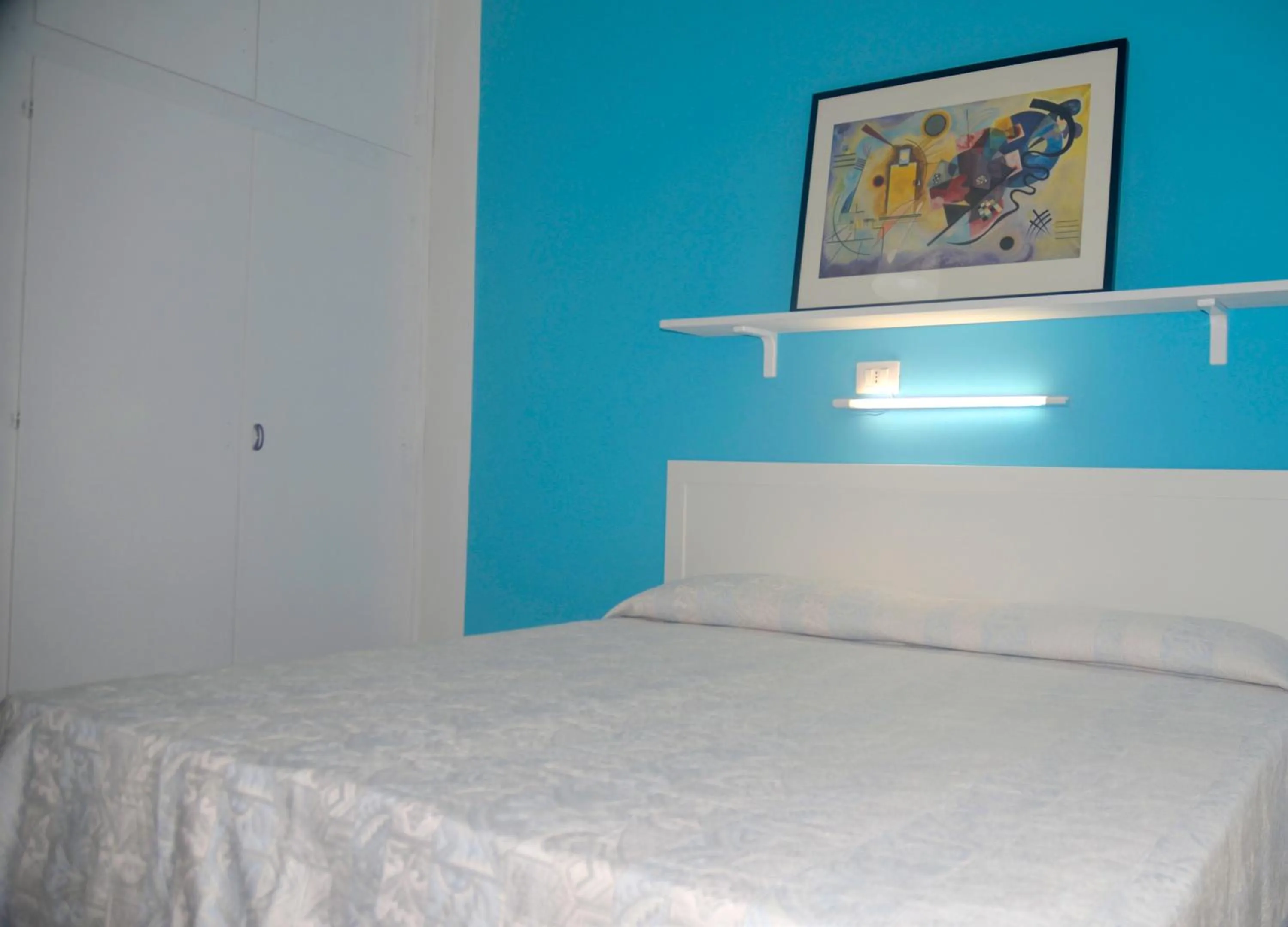 Photo of the whole room, Bed in Hotel Zenith