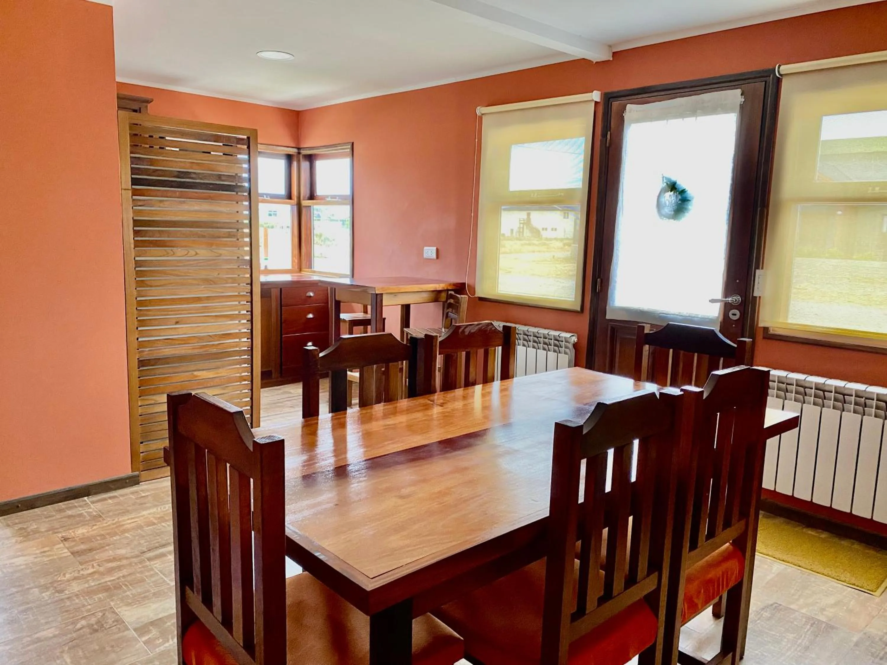 Dining area in Patagonia Austral Suites