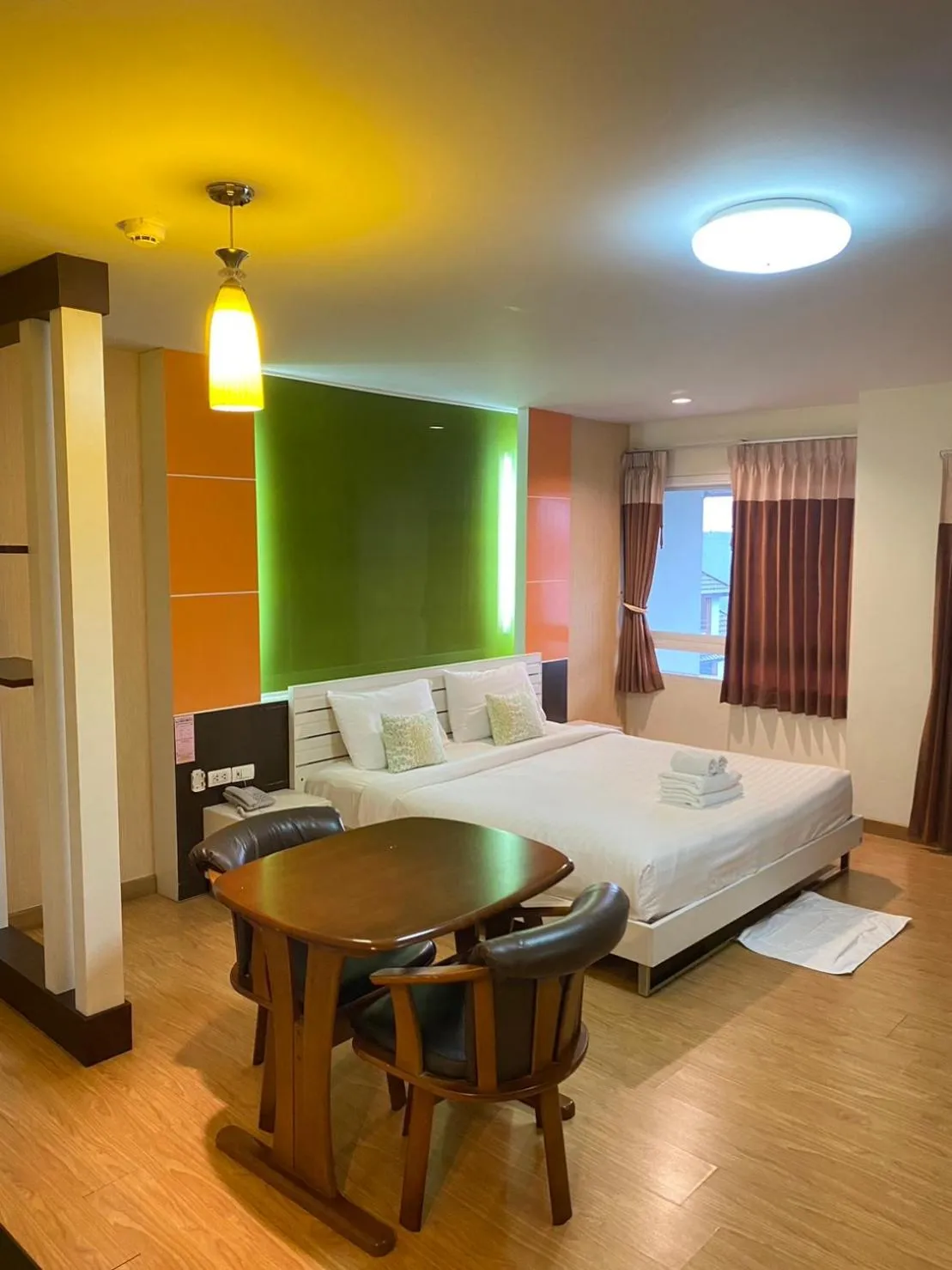 Bed in Kwanruen Resort