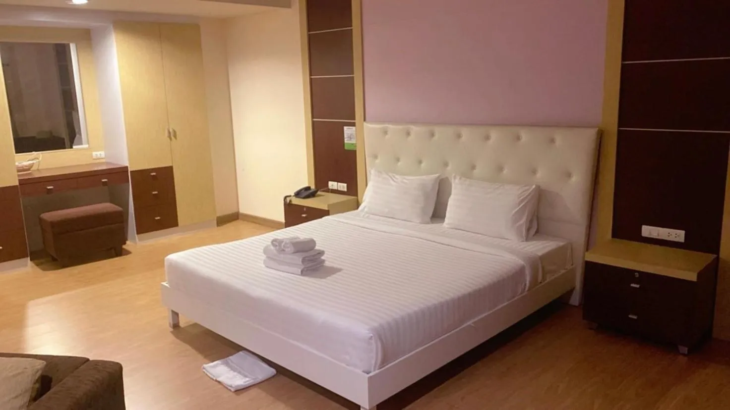 Bed in Kwanruen Resort