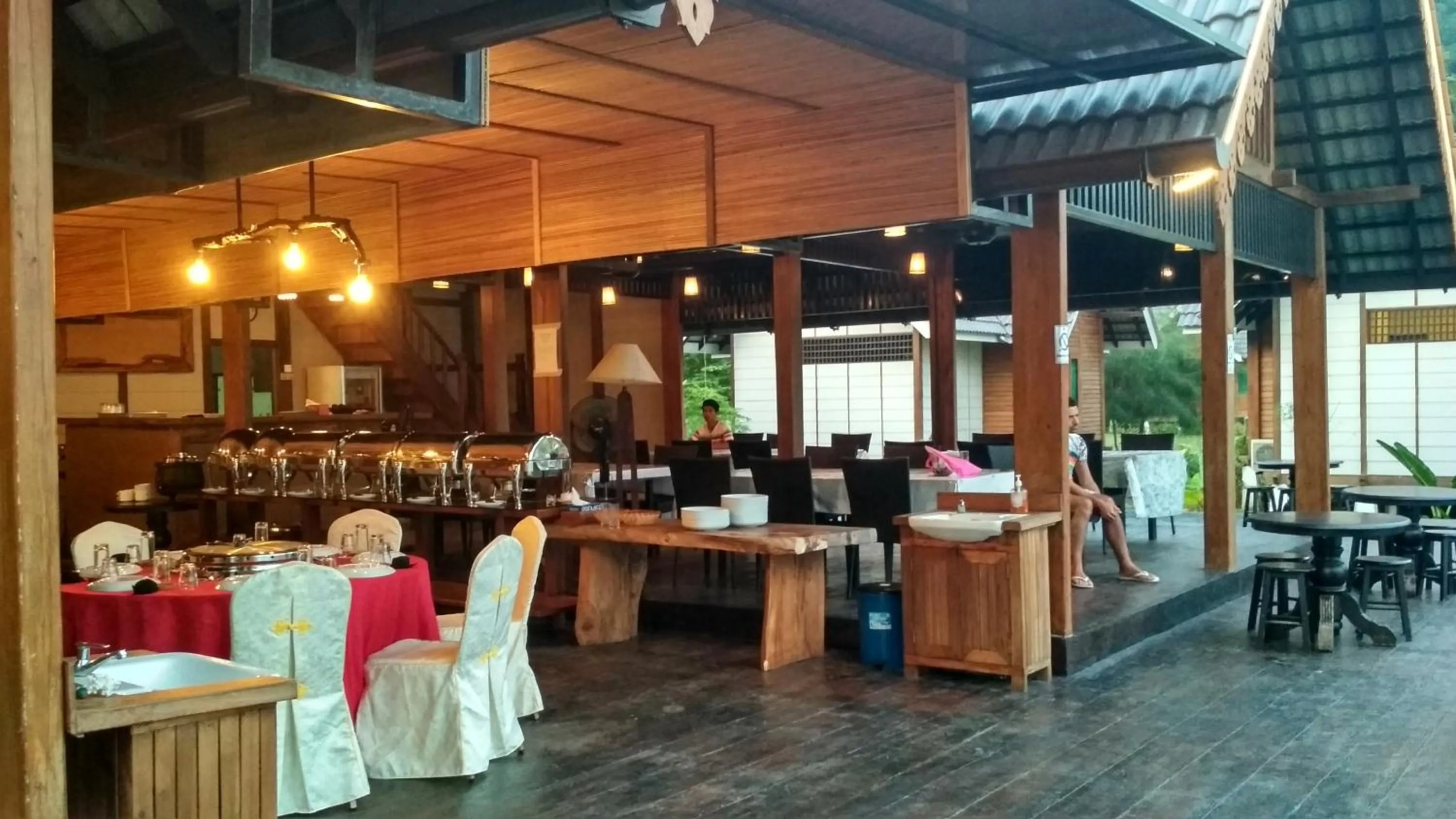 Restaurant/places to eat in Bayu Lestari Island Resort