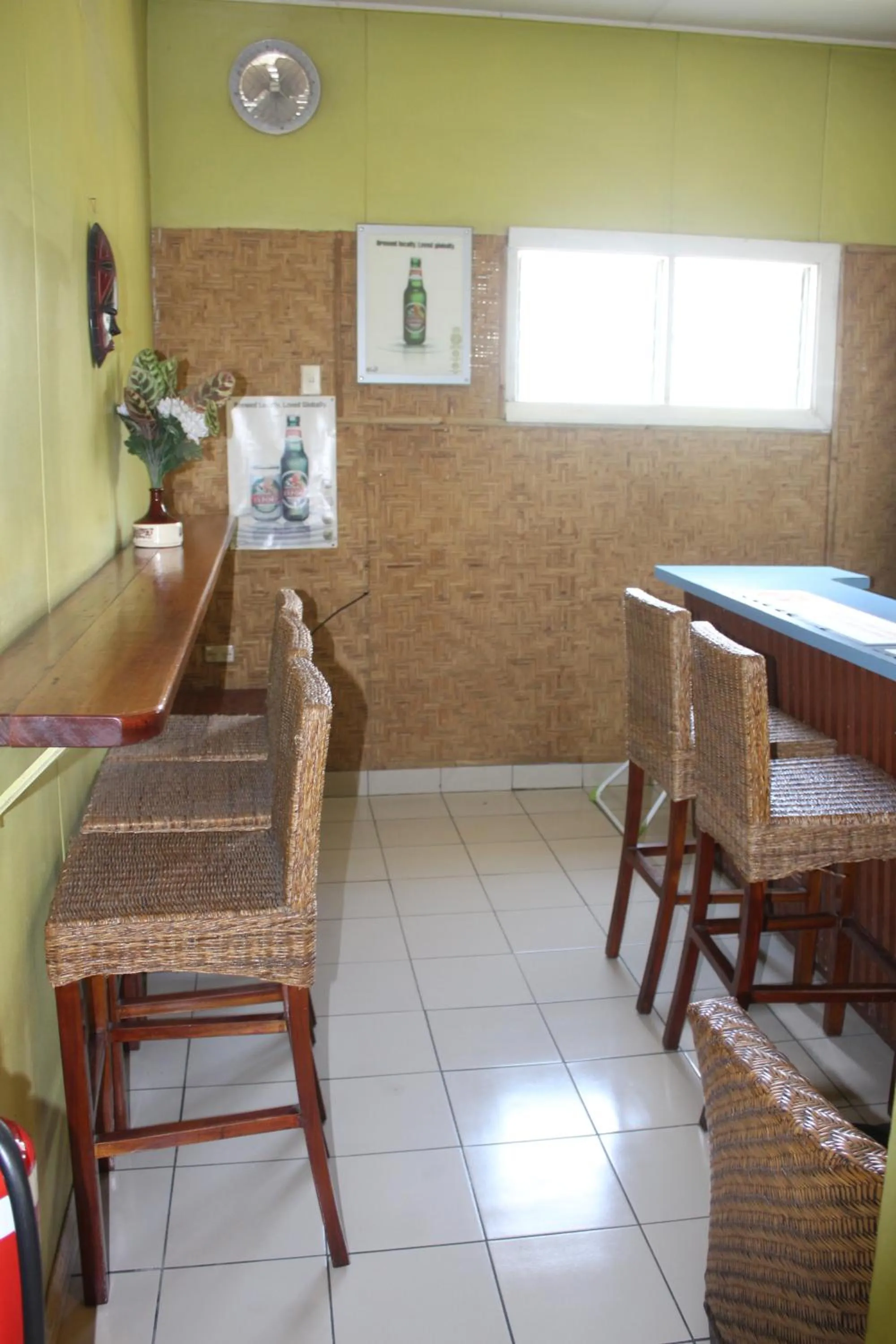 Alcoholic drinks in Taklam Lodge And Tours