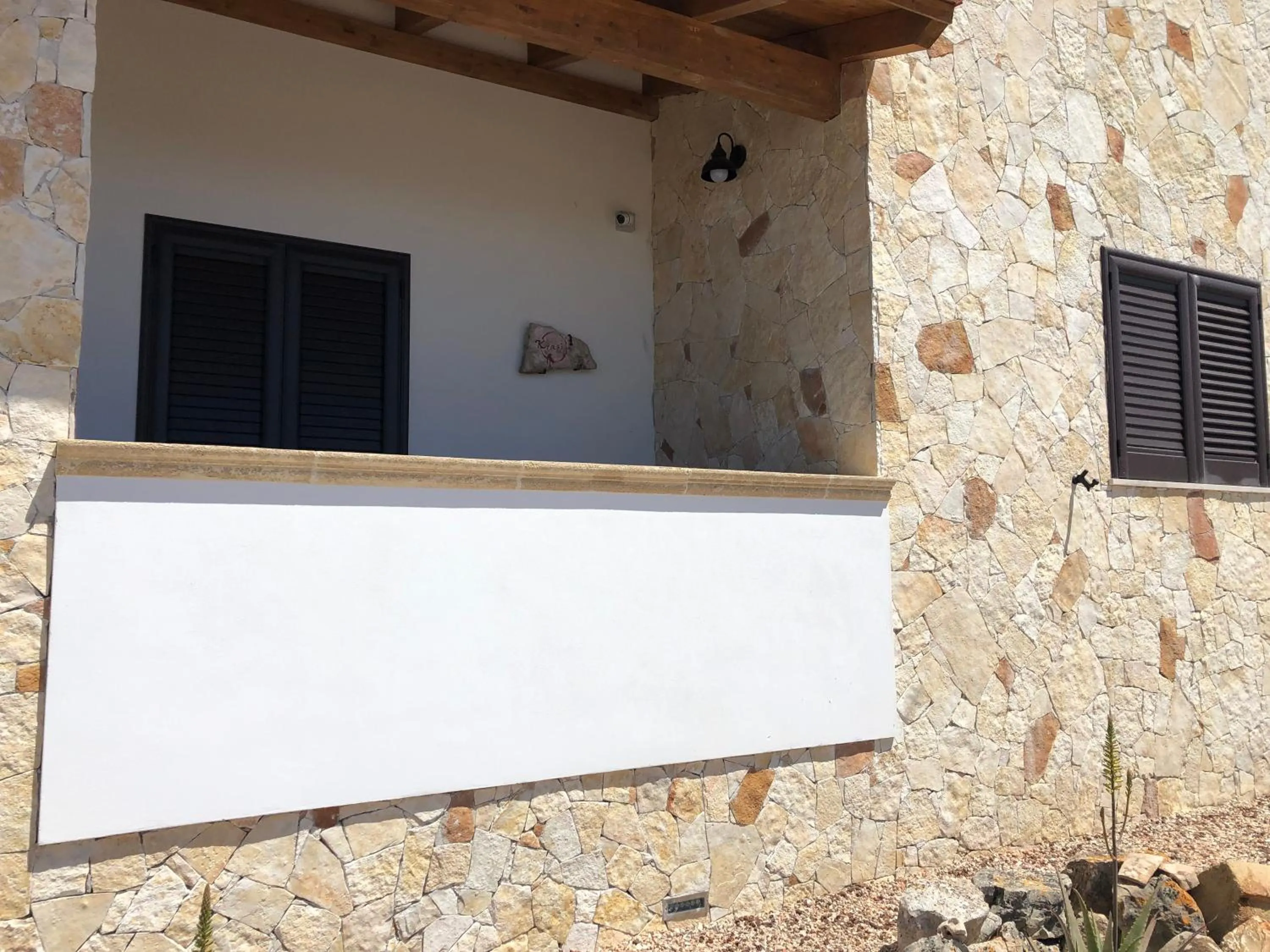 Facade/entrance in Krasì B&B