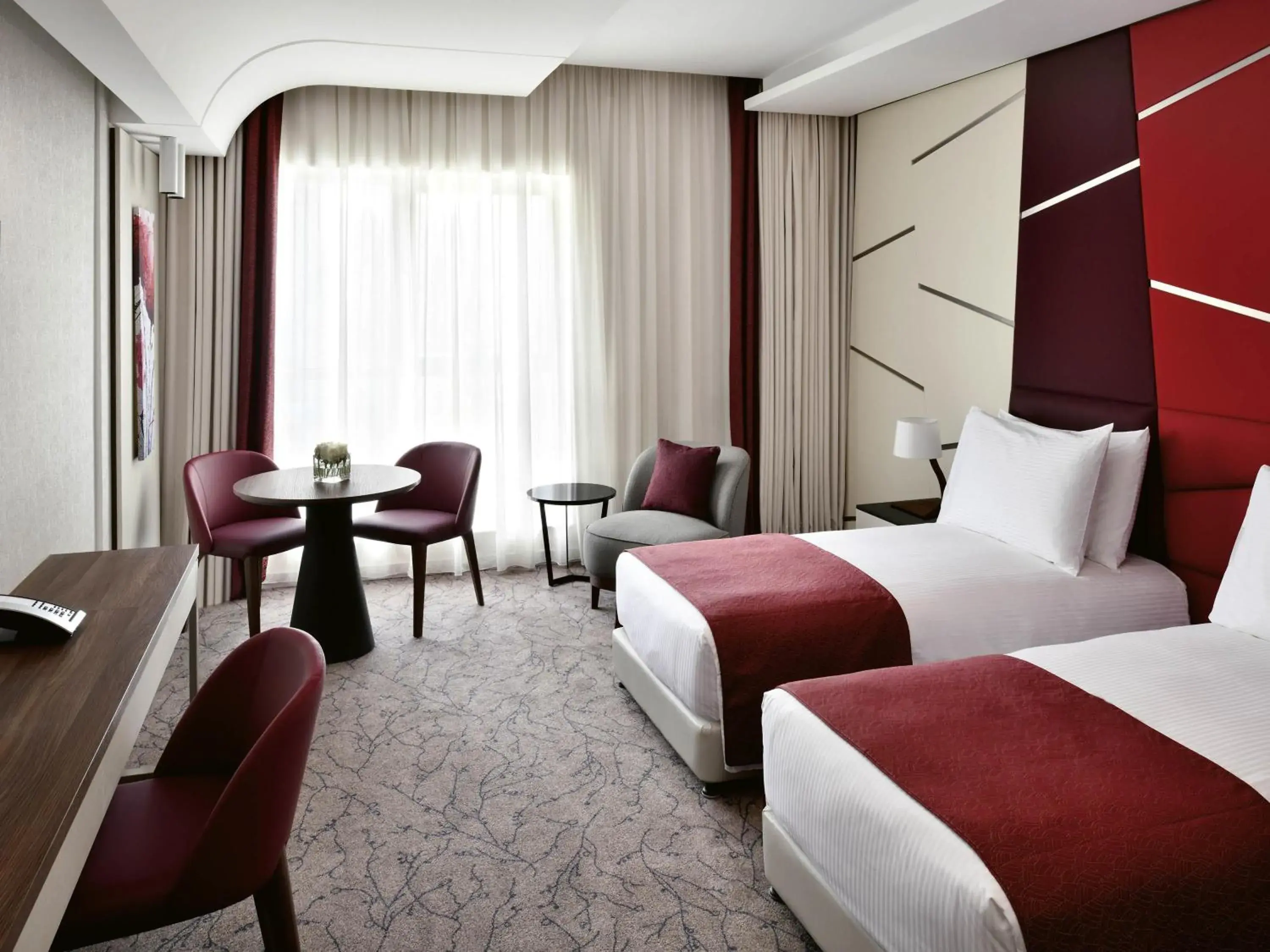 Deluxe Twin Room in Mövenpick Hotel Apartments Downtown Dubai Deluxe Twin Room in Mövenpick Hotel Apartments Downtown Dubai